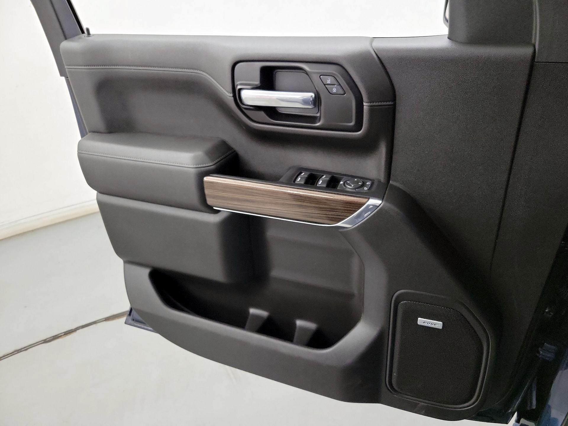 Thumbnail: 2022 Chevrolet Silverado 1500 - 12