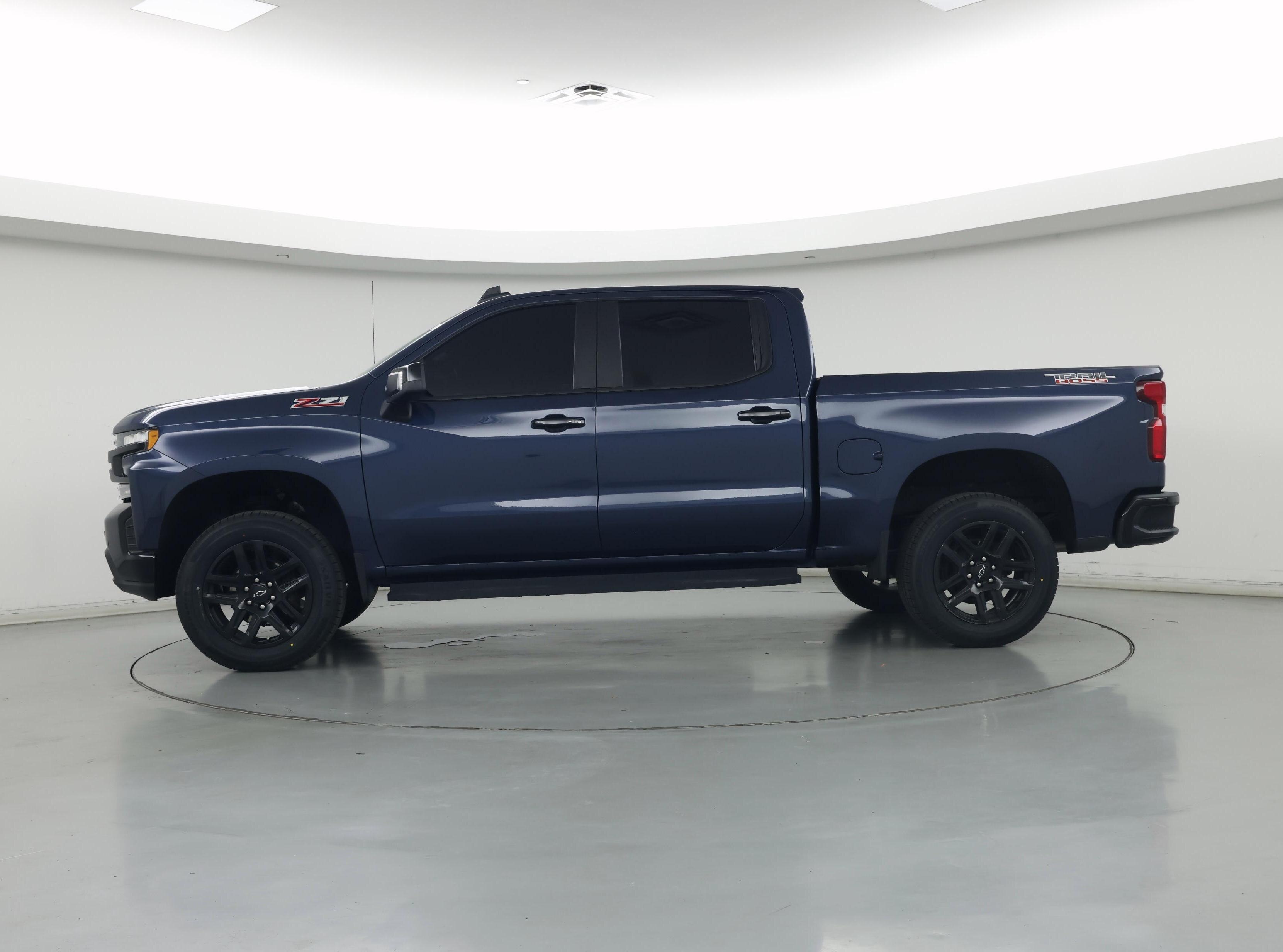 Thumbnail: 2022 Chevrolet Silverado 1500 - 3
