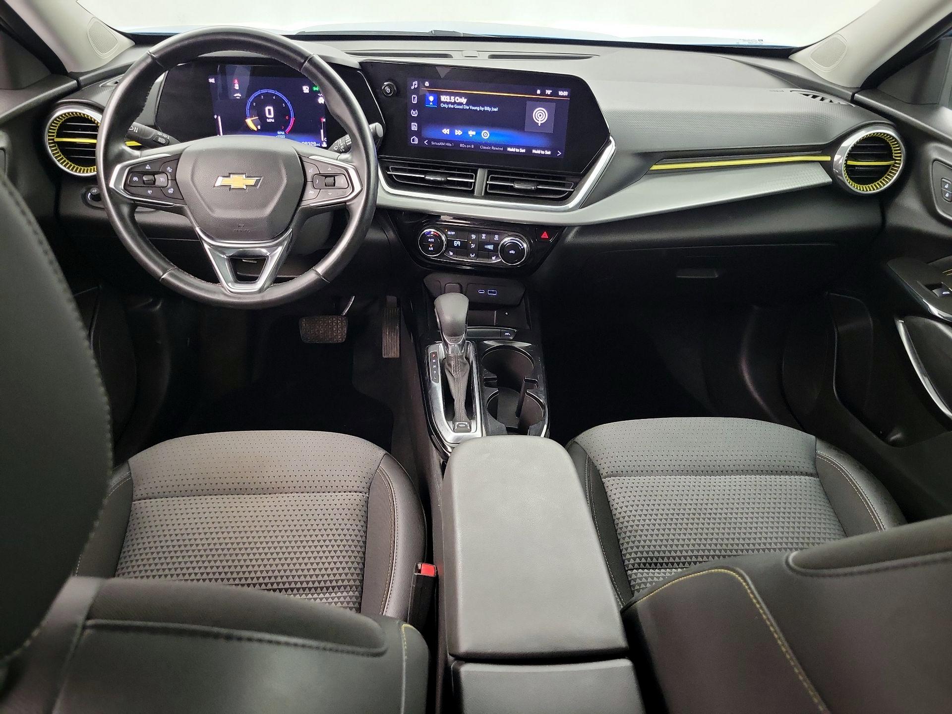 Thumbnail: 2025 Chevrolet Trax - 9