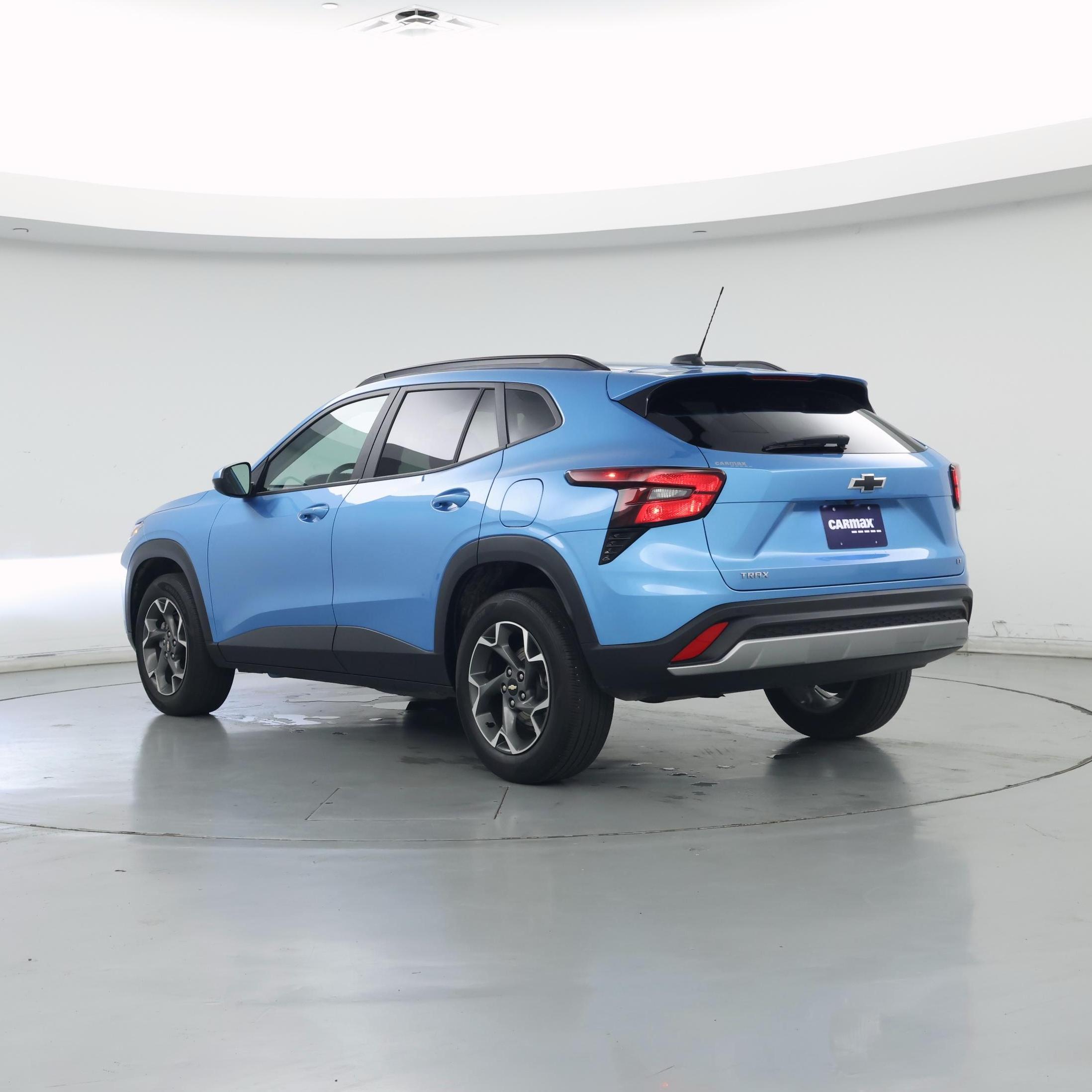 Thumbnail: 2025 Chevrolet Trax - 2