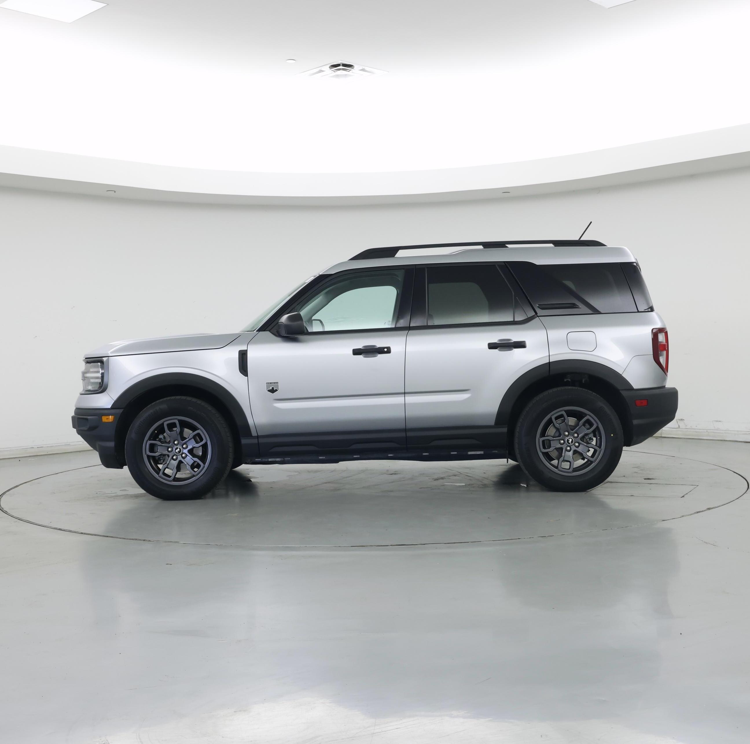 Thumbnail: 2021 Ford Bronco Sport - 3