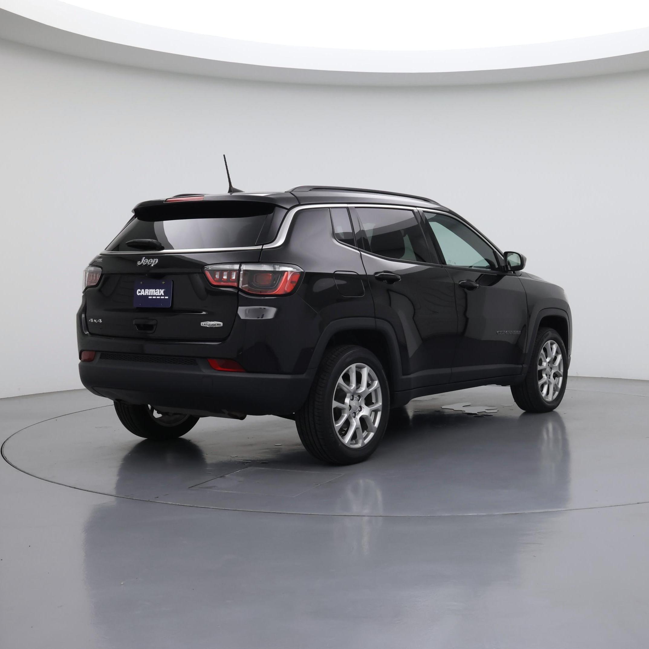 Thumbnail: 2023 Jeep Compass - 8