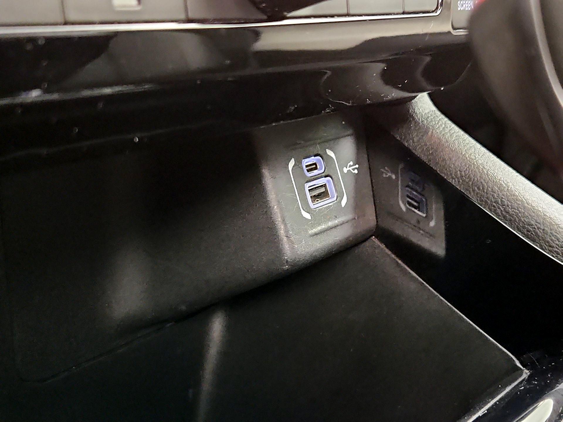 Thumbnail: 2023 Jeep Compass - 18