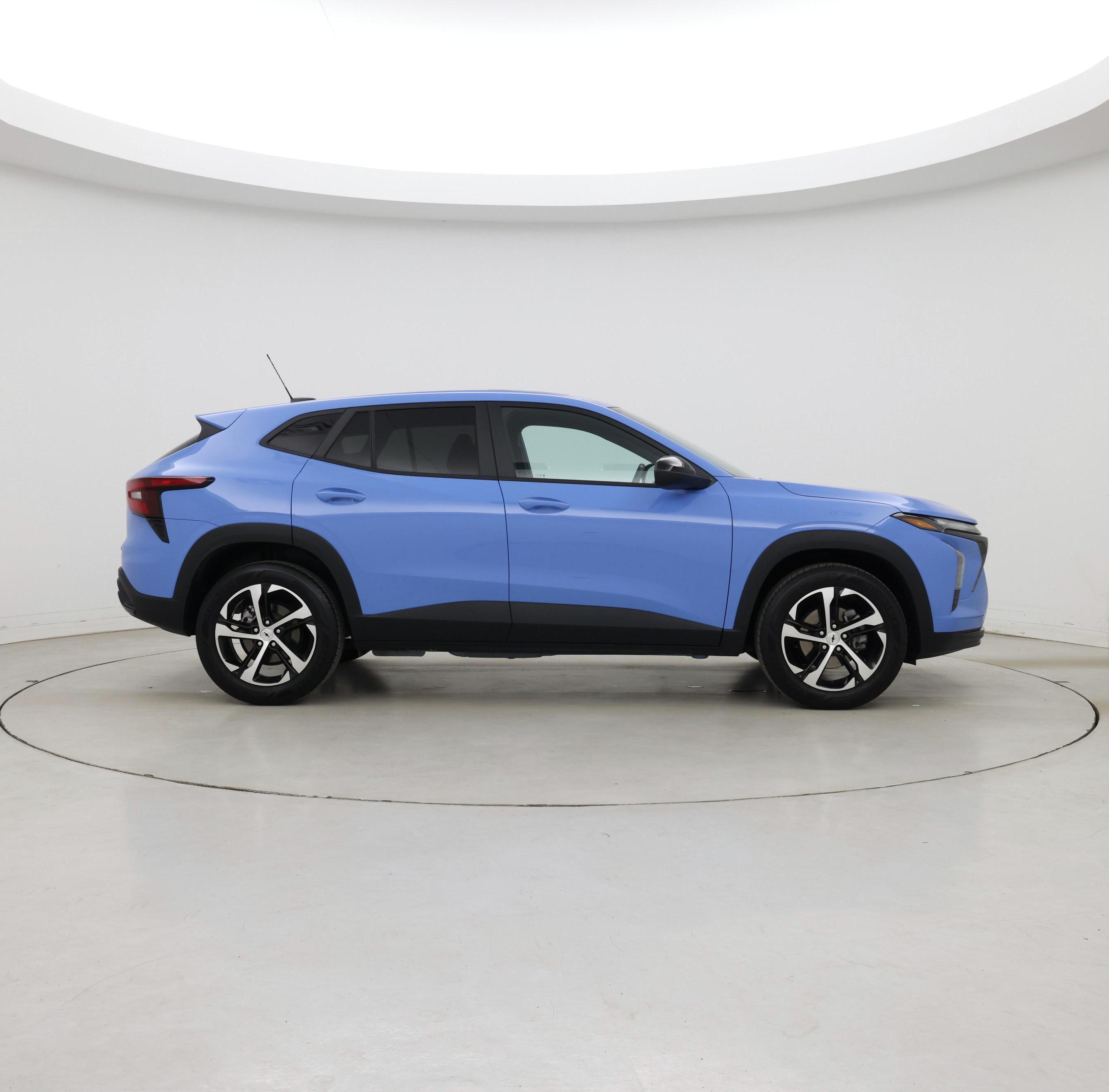 Thumbnail: 2024 Chevrolet Trax - 7