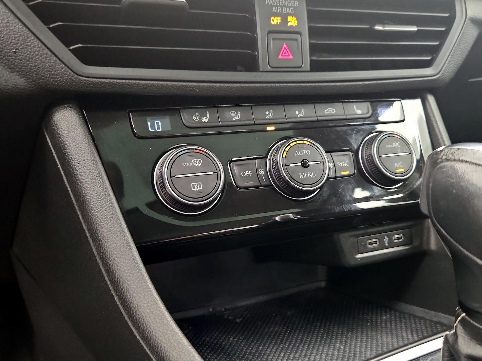 2021 Volkswagen Jetta SE - Photo 17