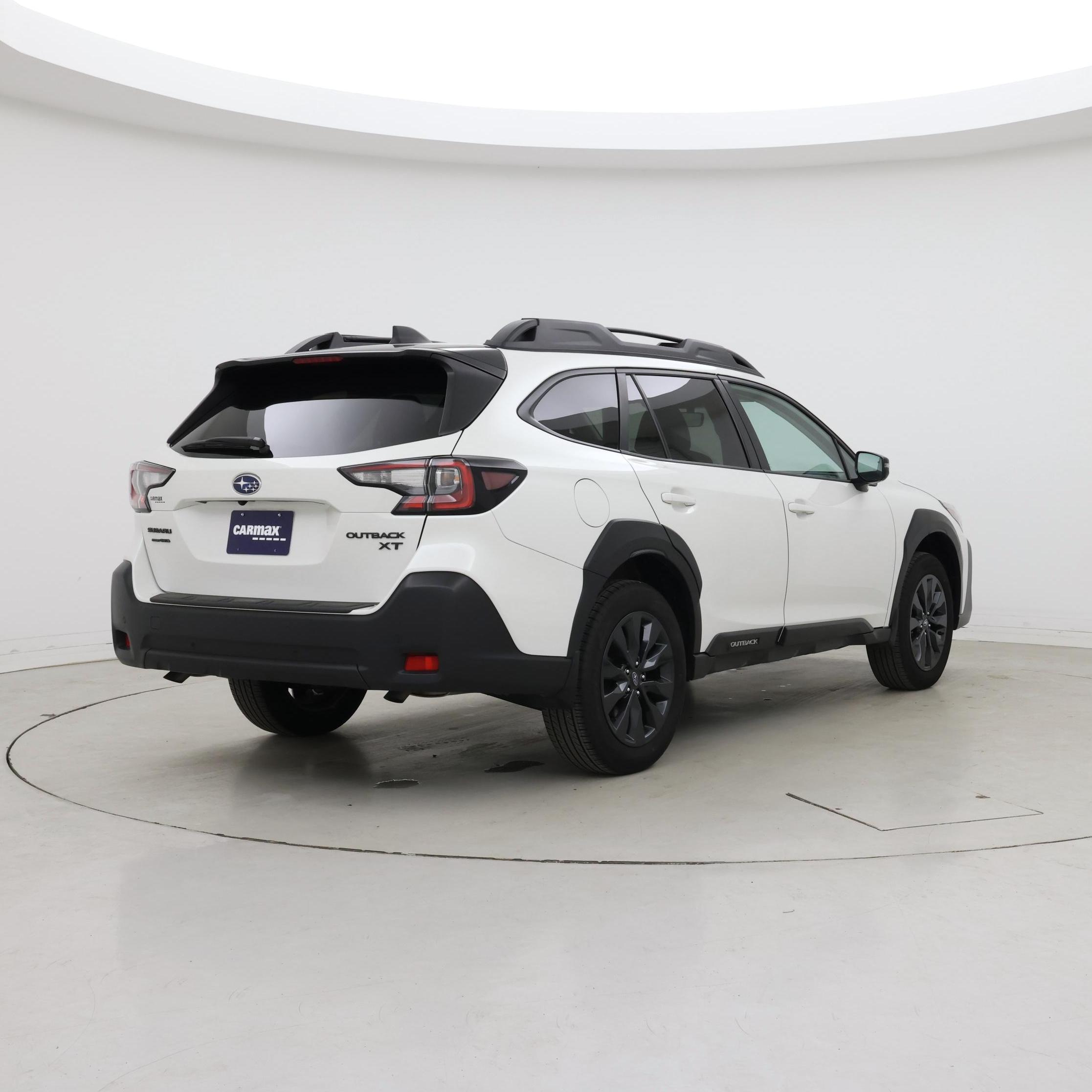 Thumbnail: 2023 Subaru Outback - 8