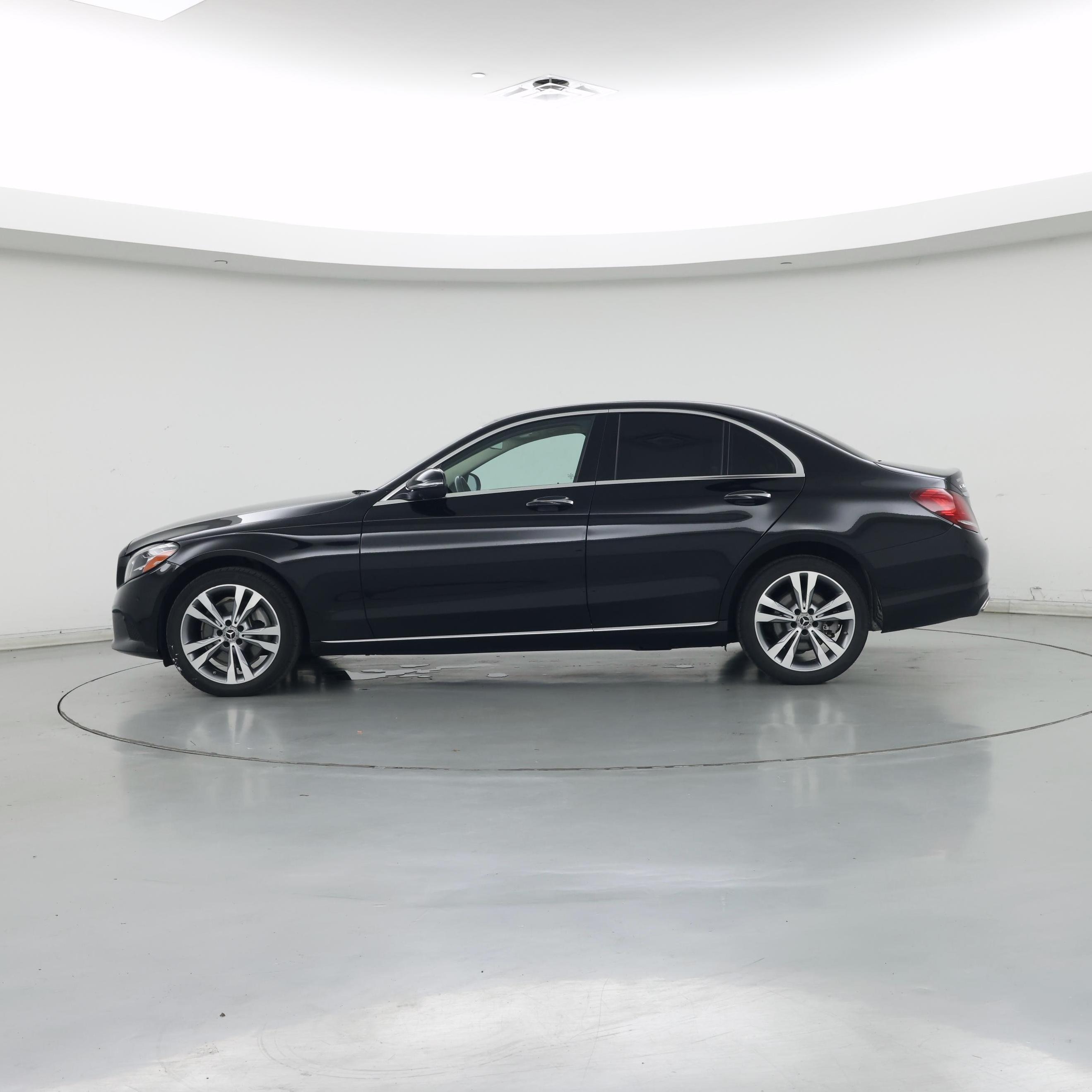 Thumbnail: 2020 Mercedes-Benz C-Class - 3