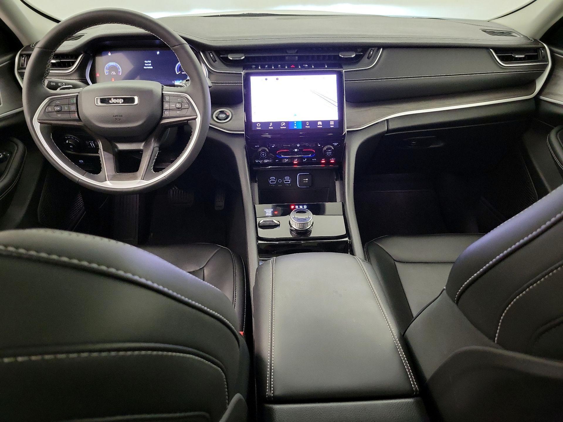 Thumbnail: 2023 Jeep Grand Cherokee - 9