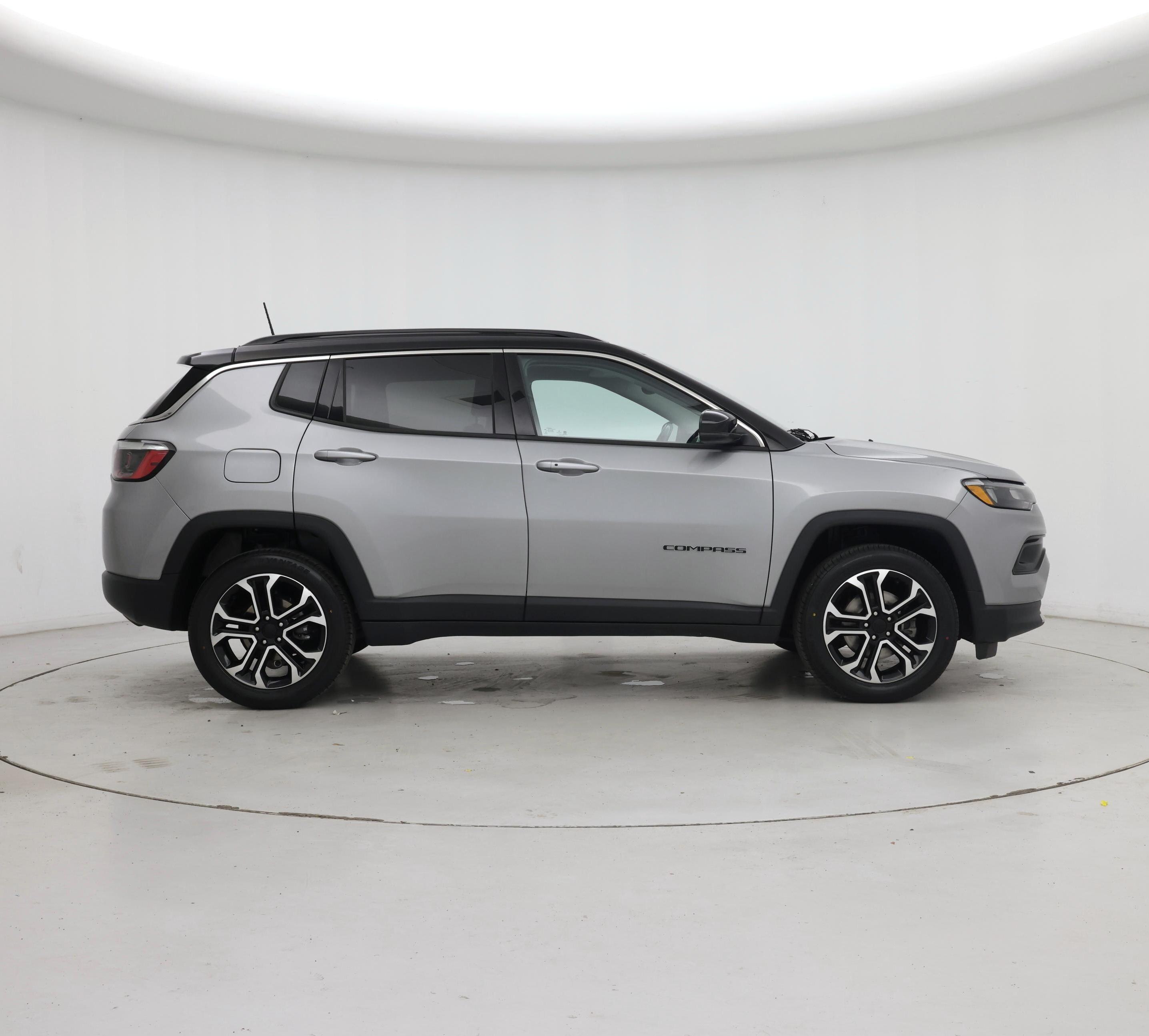 Thumbnail: 2022 Jeep Compass - 7