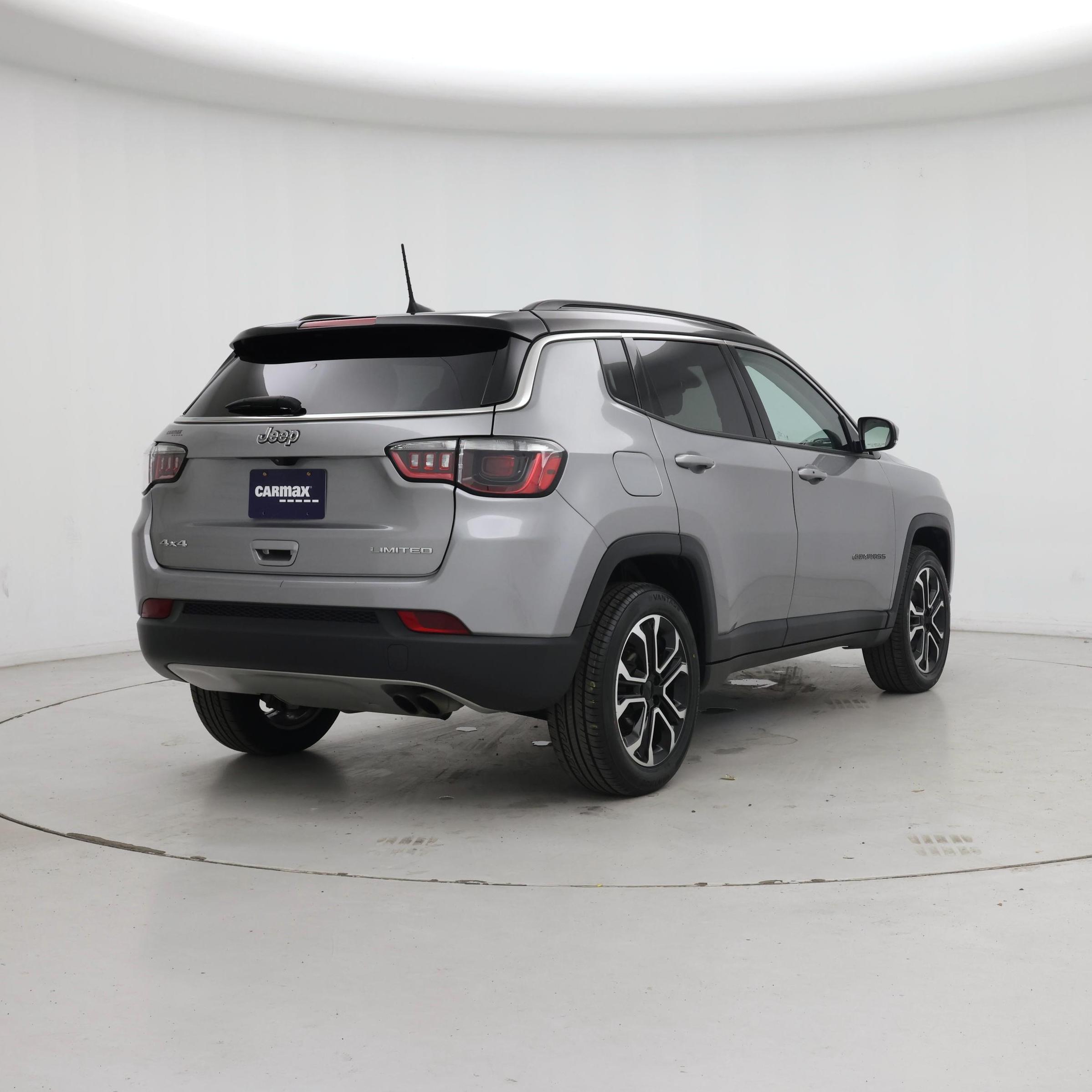 Thumbnail: 2022 Jeep Compass - 8