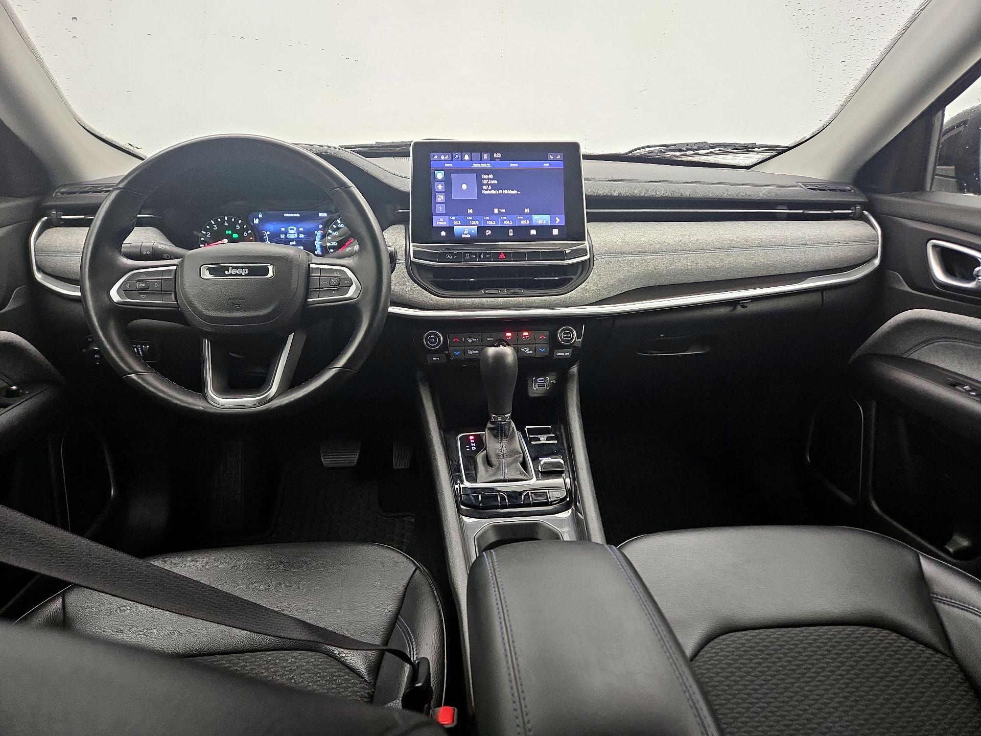 Thumbnail: 2022 Jeep Compass - 9