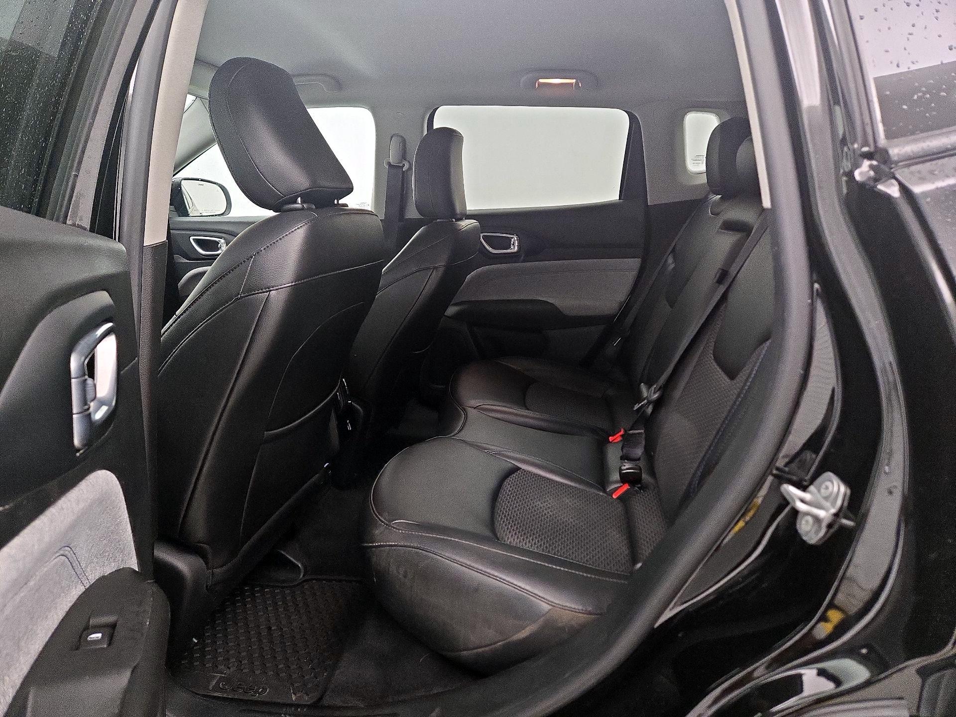 Thumbnail: 2022 Jeep Compass - 19