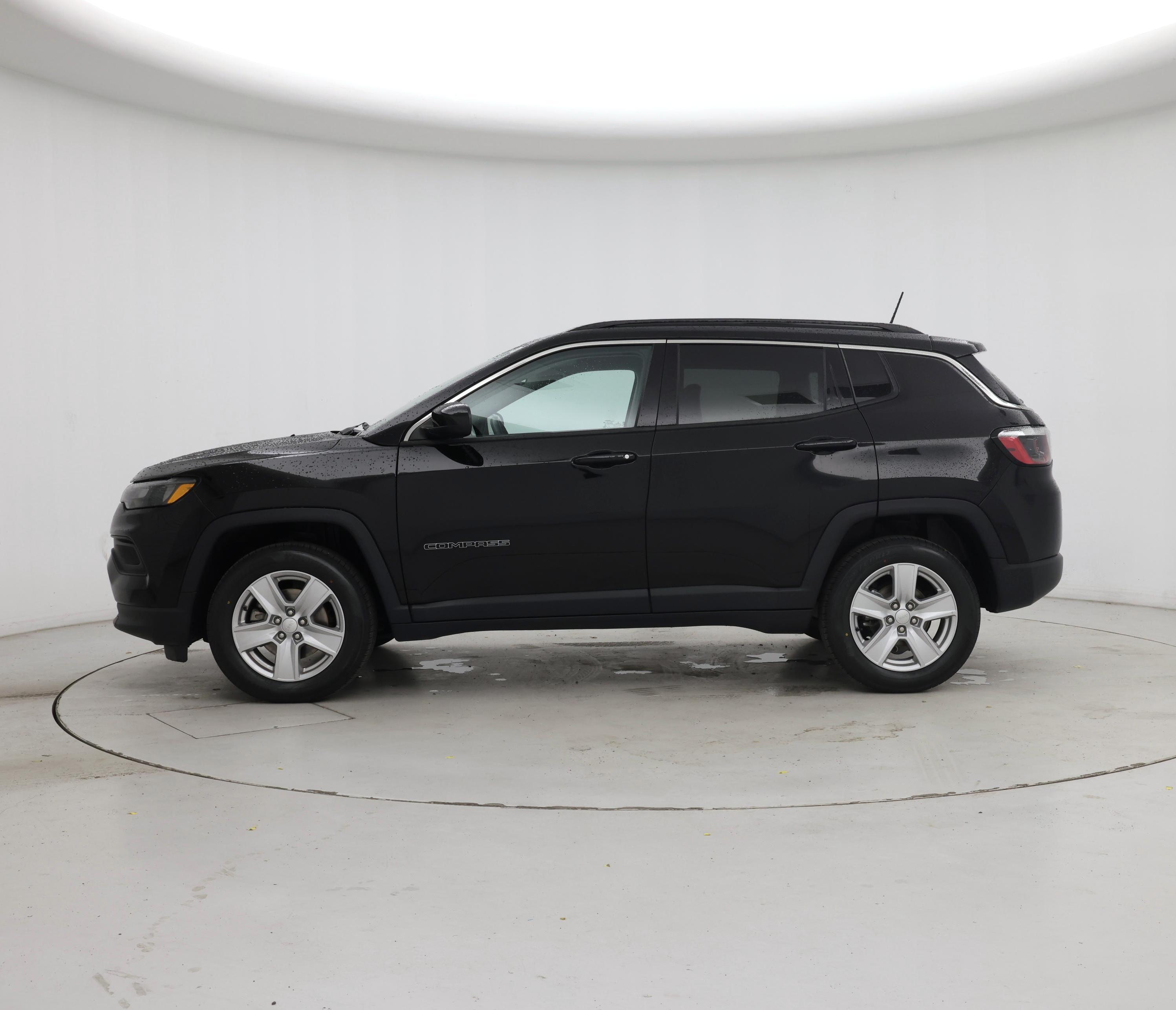 Thumbnail: 2022 Jeep Compass - 3