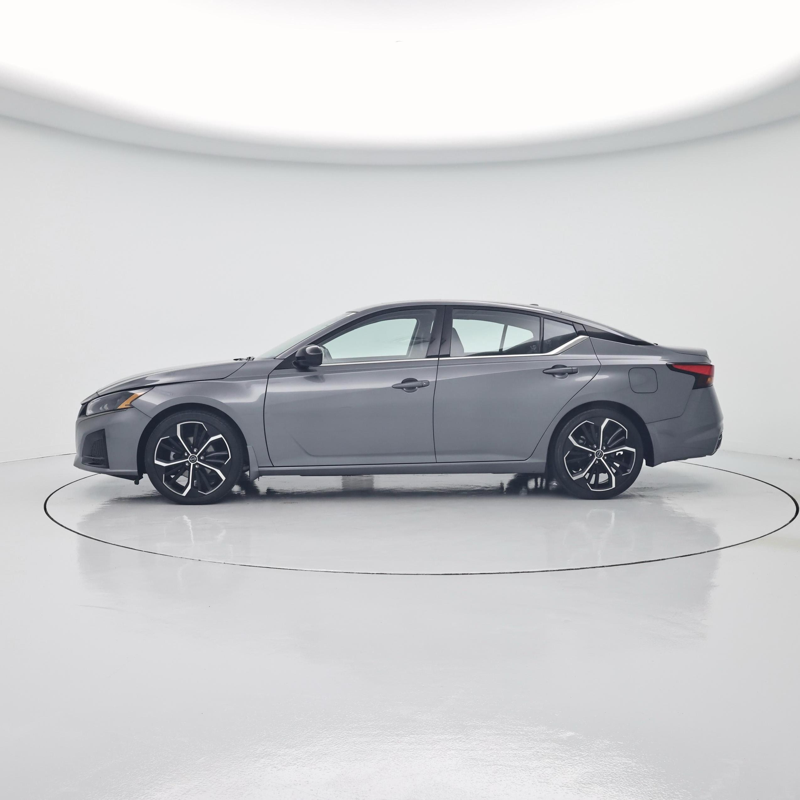 Thumbnail: 2023 Nissan Altima - 3
