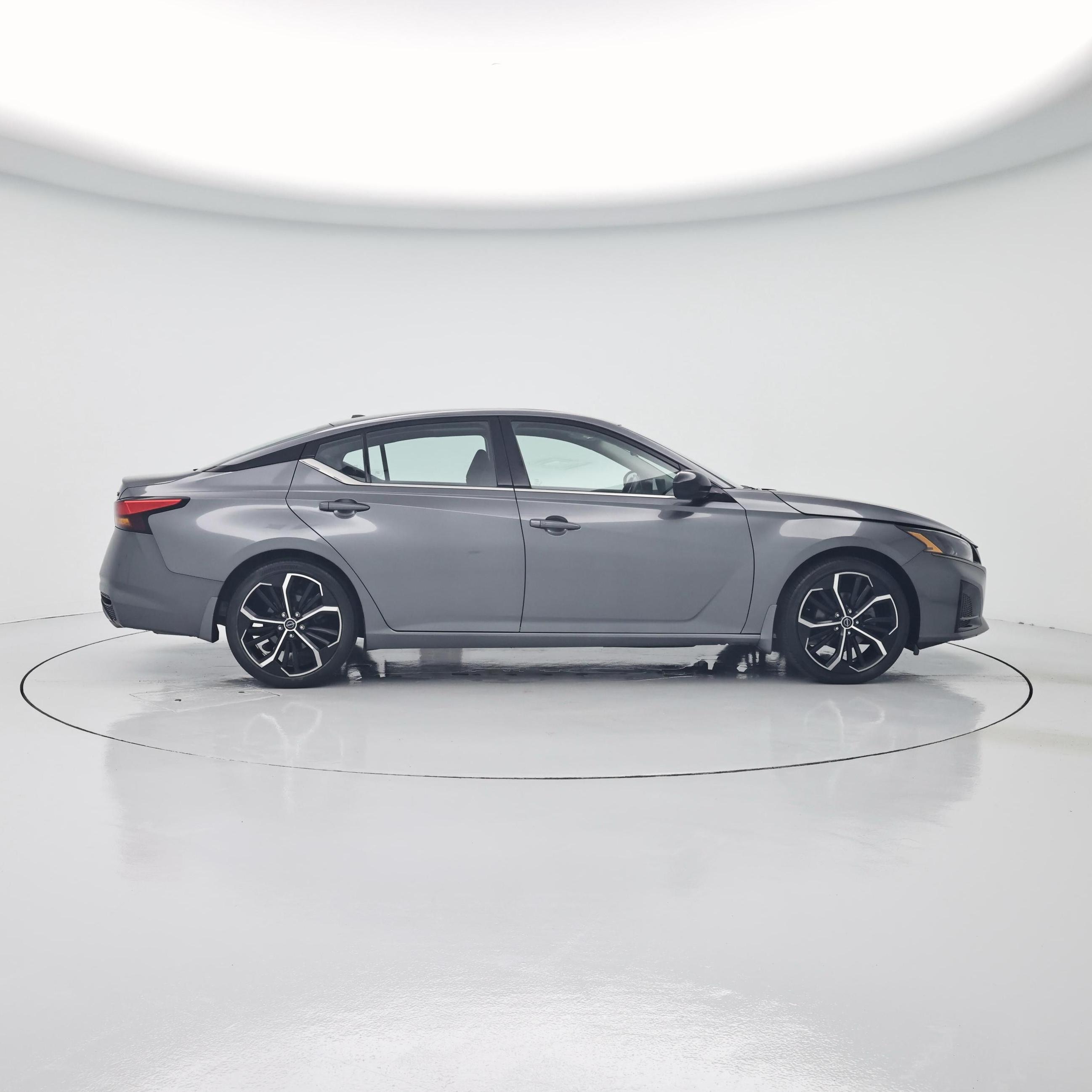 Thumbnail: 2023 Nissan Altima - 7