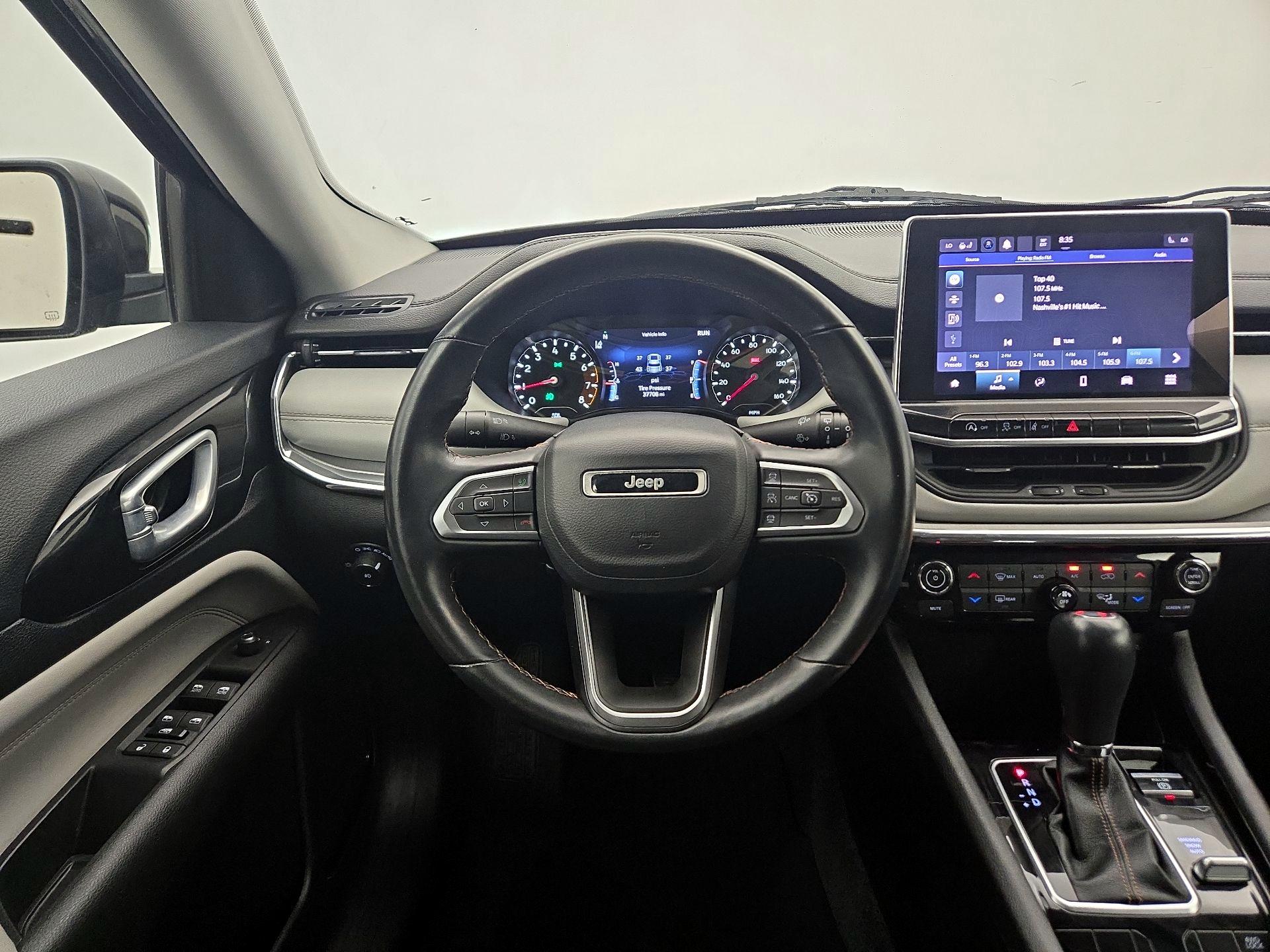 Thumbnail: 2022 Jeep Compass - 10