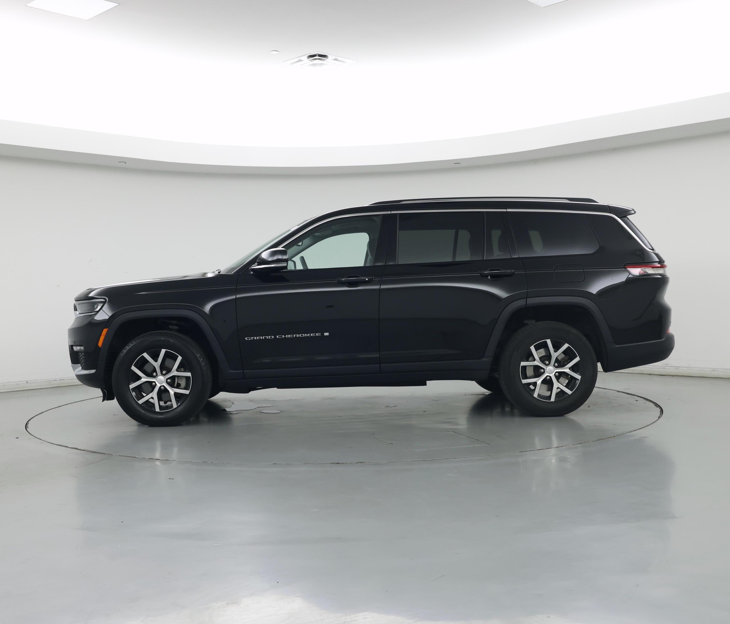 Thumbnail: 2023 Jeep Grand Cherokee L - 3