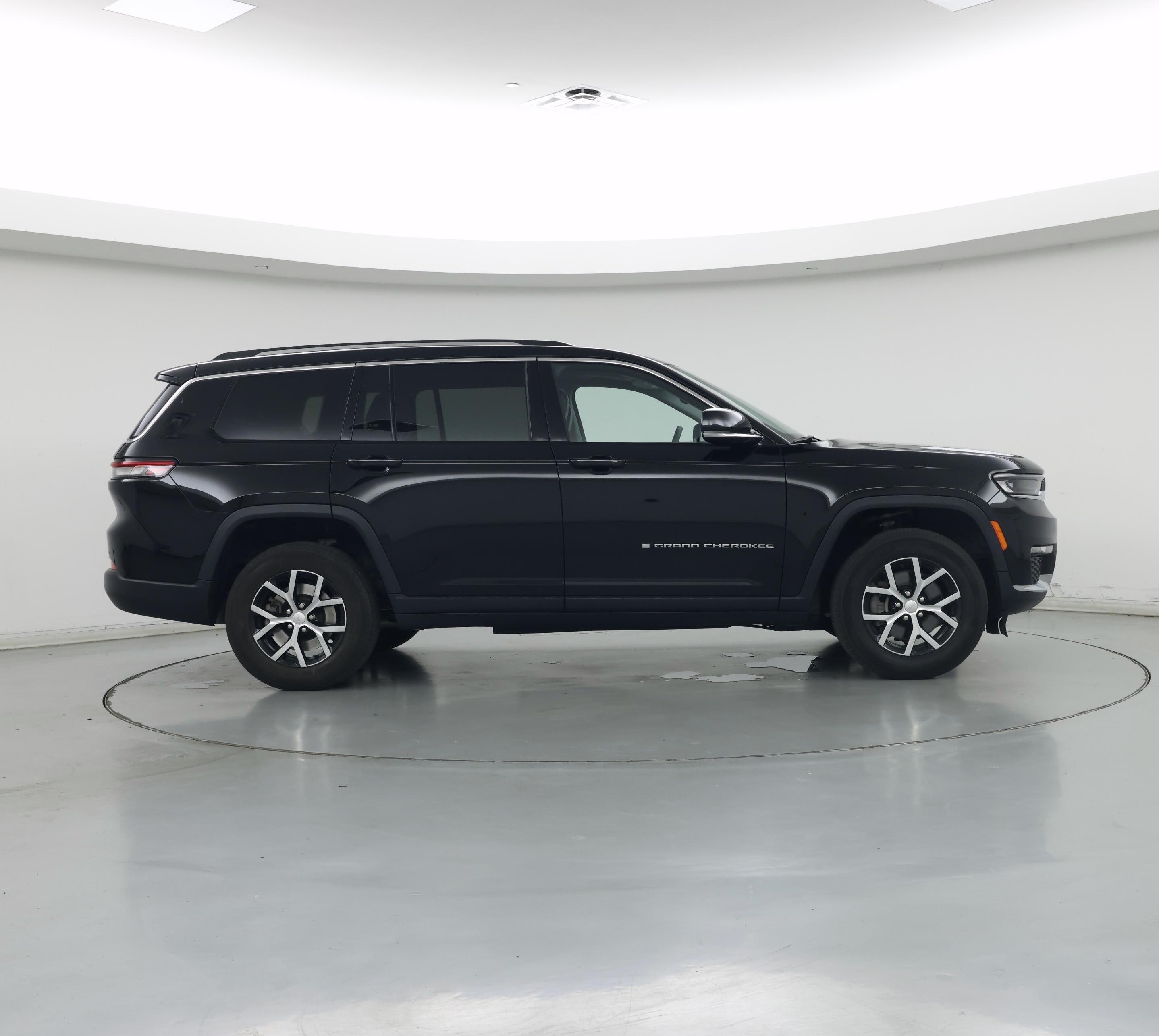 Thumbnail: 2023 Jeep Grand Cherokee L - 7