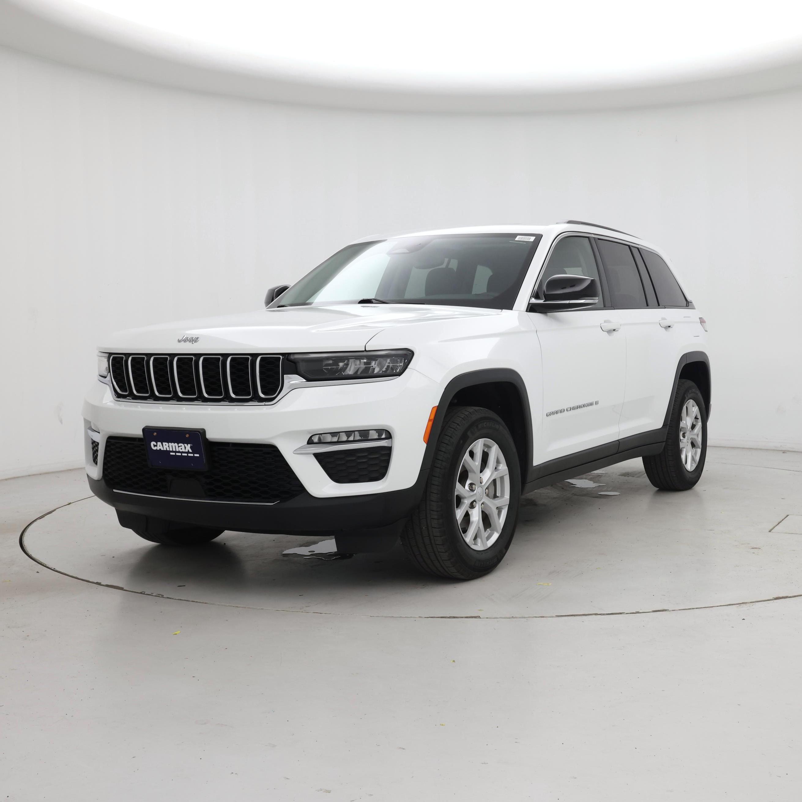 Thumbnail: 2023 Jeep Grand Cherokee - 4