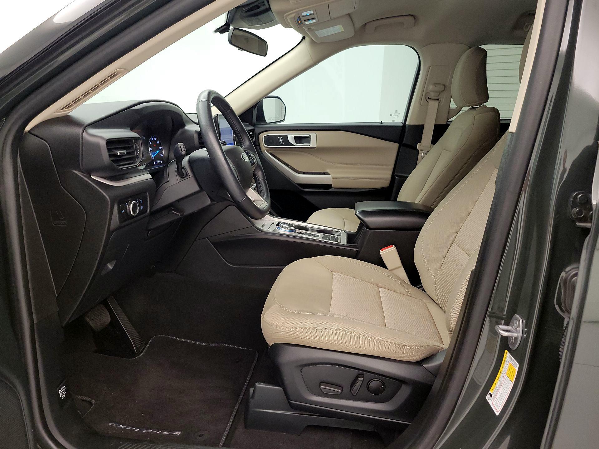 Thumbnail: 2023 Ford Explorer - 11