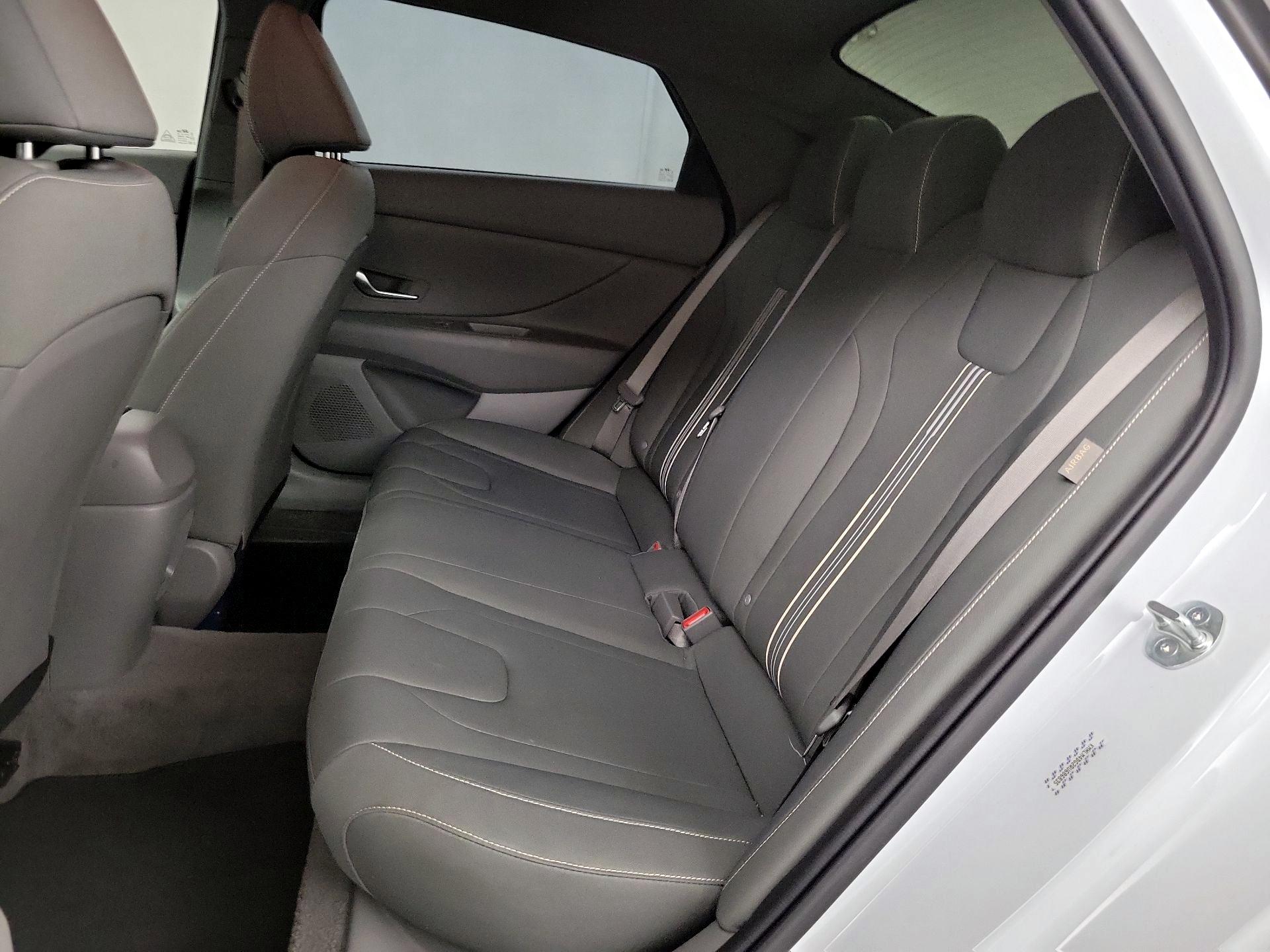 Thumbnail: 2024 Hyundai Elantra - 20