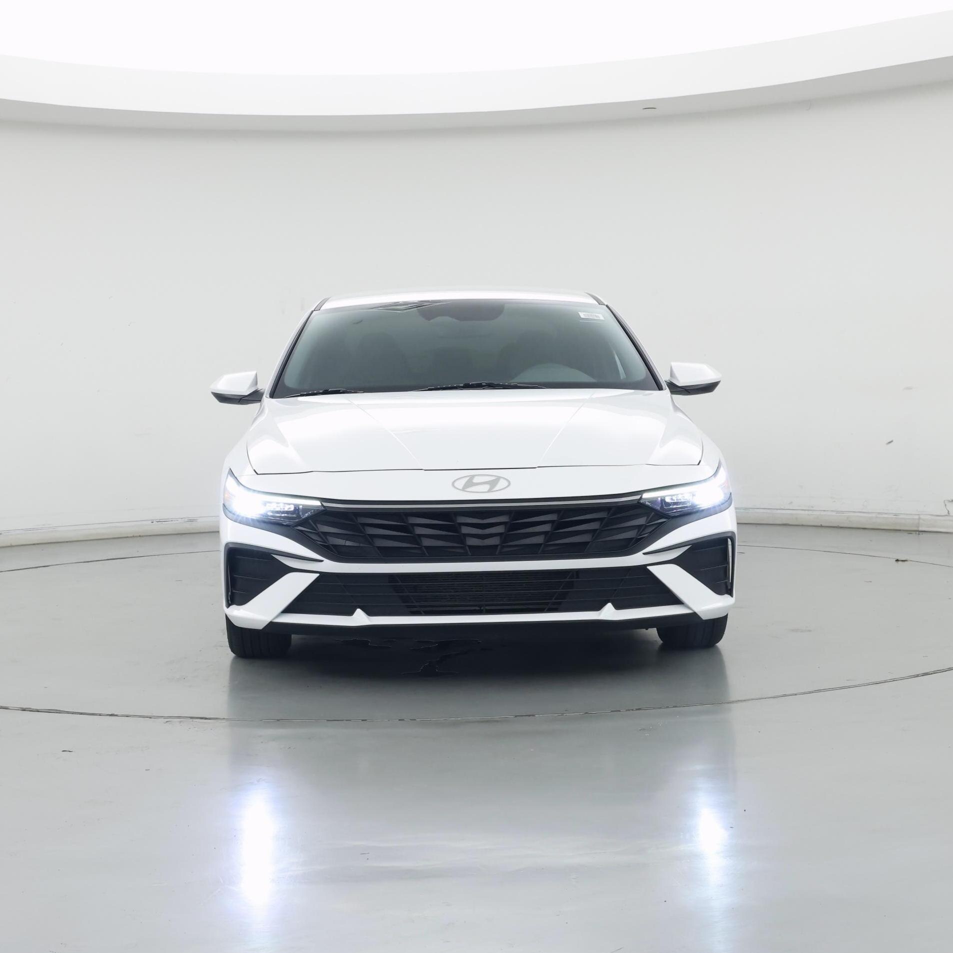 Thumbnail: 2024 Hyundai Elantra - 5