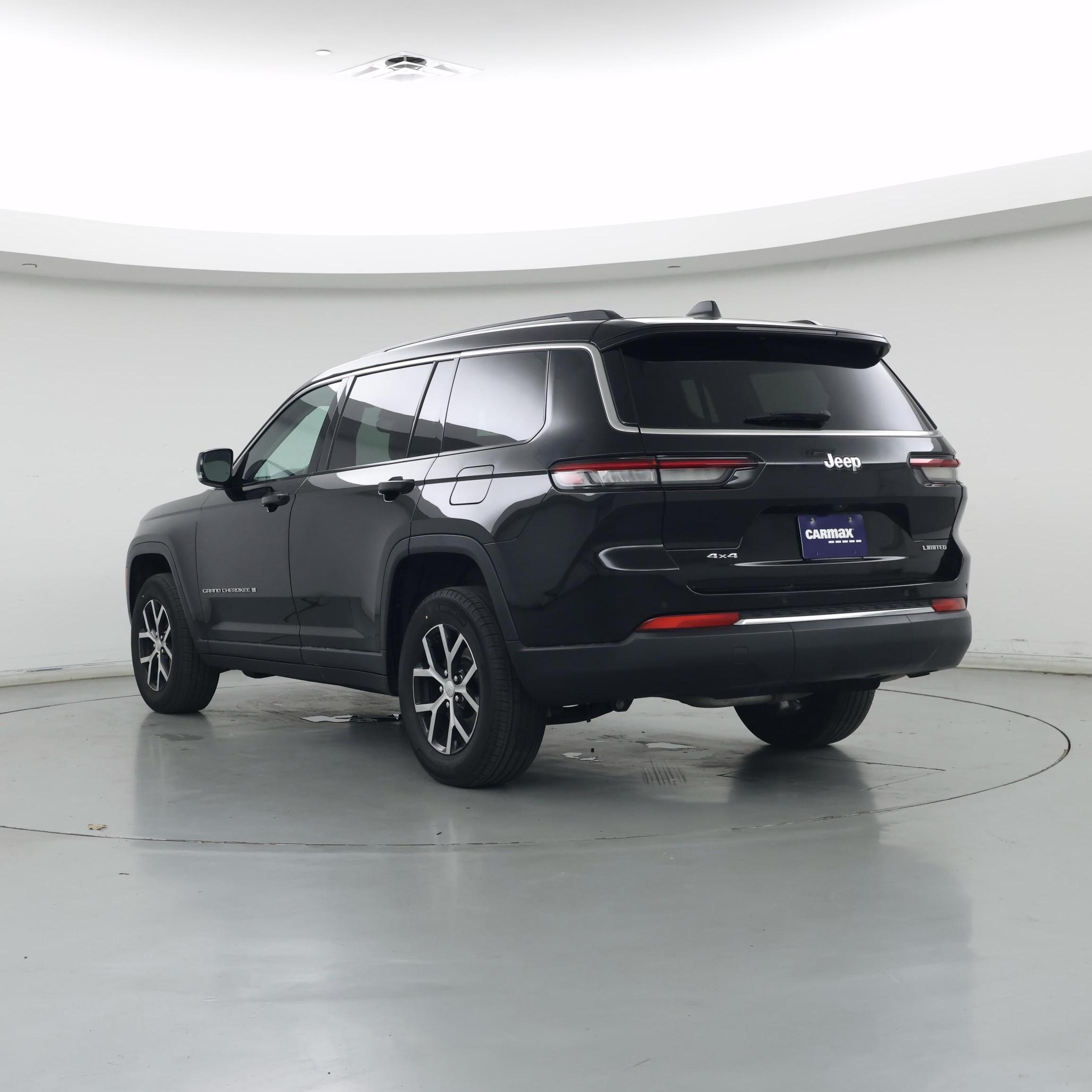 Thumbnail: 2023 Jeep Grand Cherokee L - 2