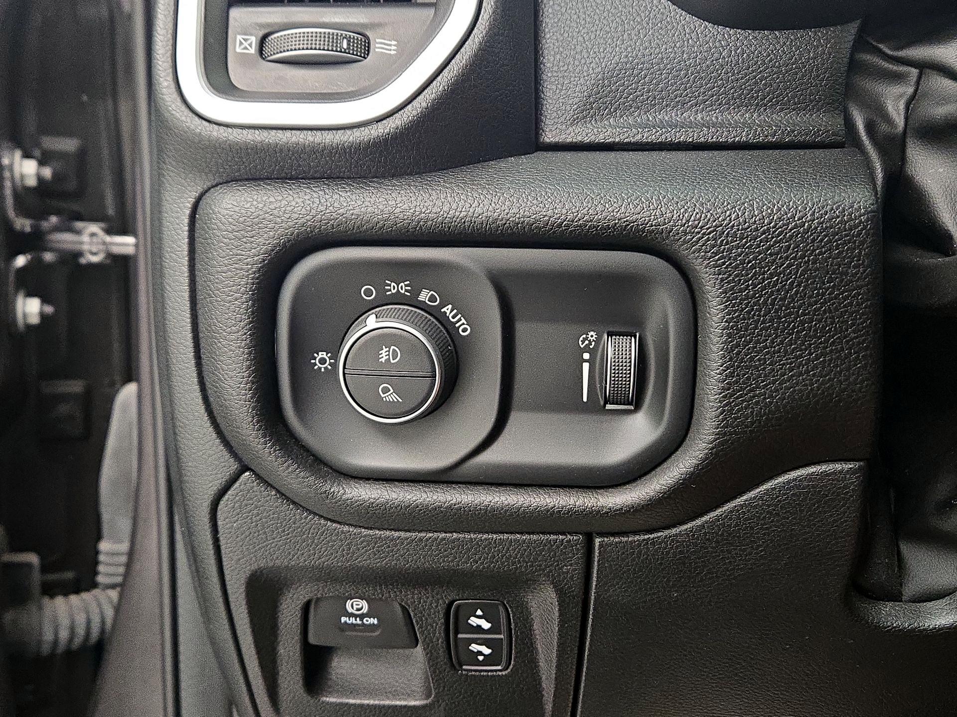 Thumbnail: 2023 RAM 1500 - 13