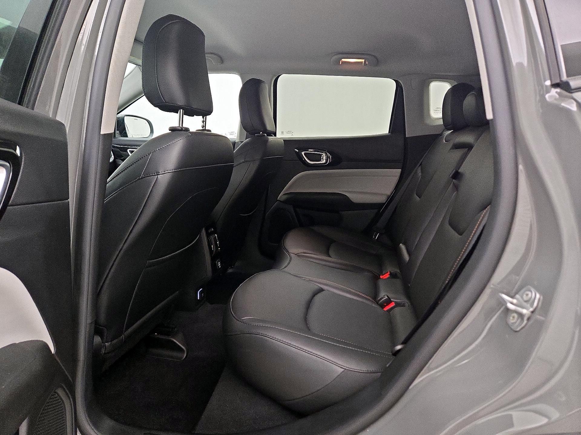 Thumbnail: 2022 Jeep Compass - 19