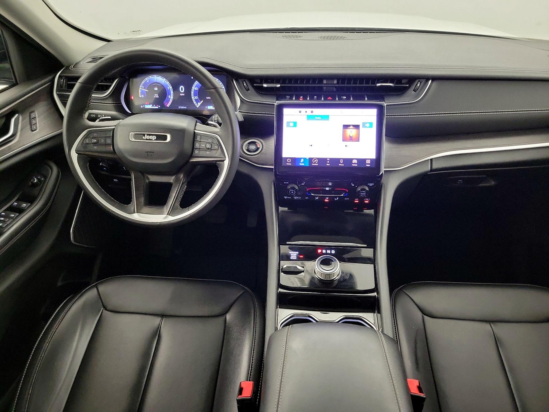 Thumbnail: 2023 Jeep Grand Cherokee - 9