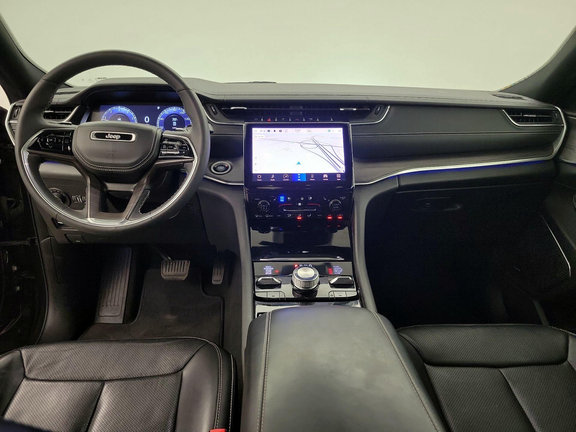 Thumbnail: 2023 Jeep Grand Cherokee L - 8