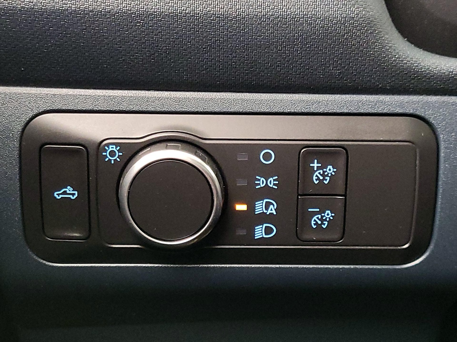 2022 Ford Maverick XL - Photo 14