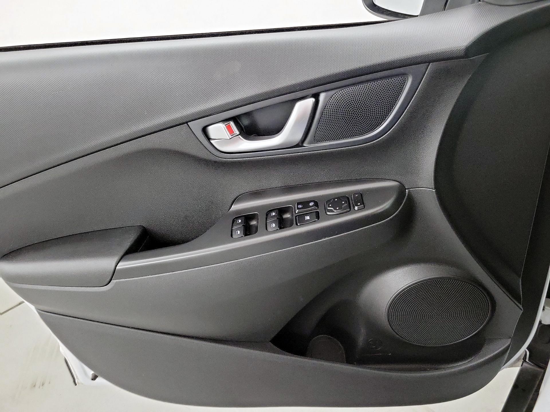 Thumbnail: 2023 Hyundai Kona - 12