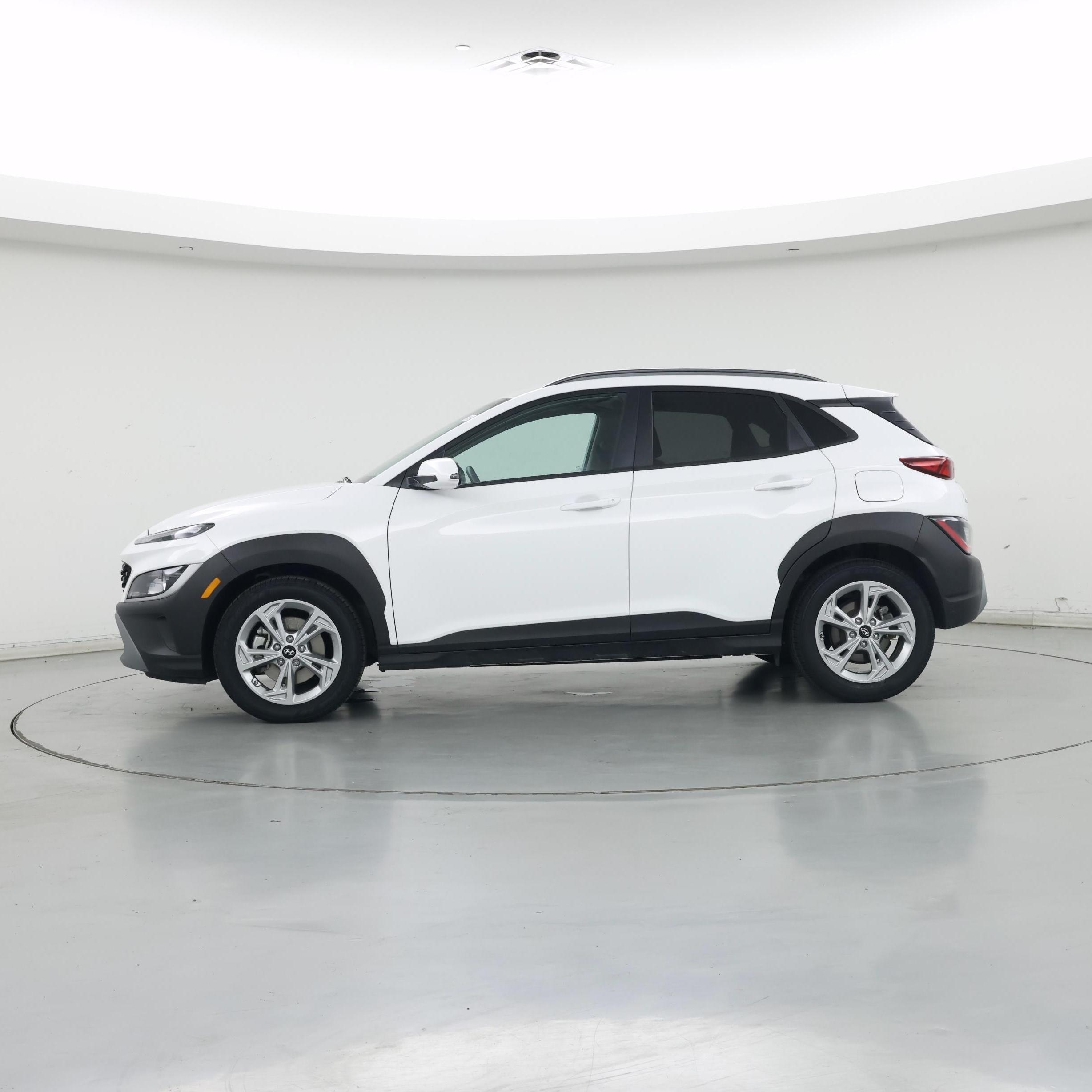 Thumbnail: 2023 Hyundai Kona - 3