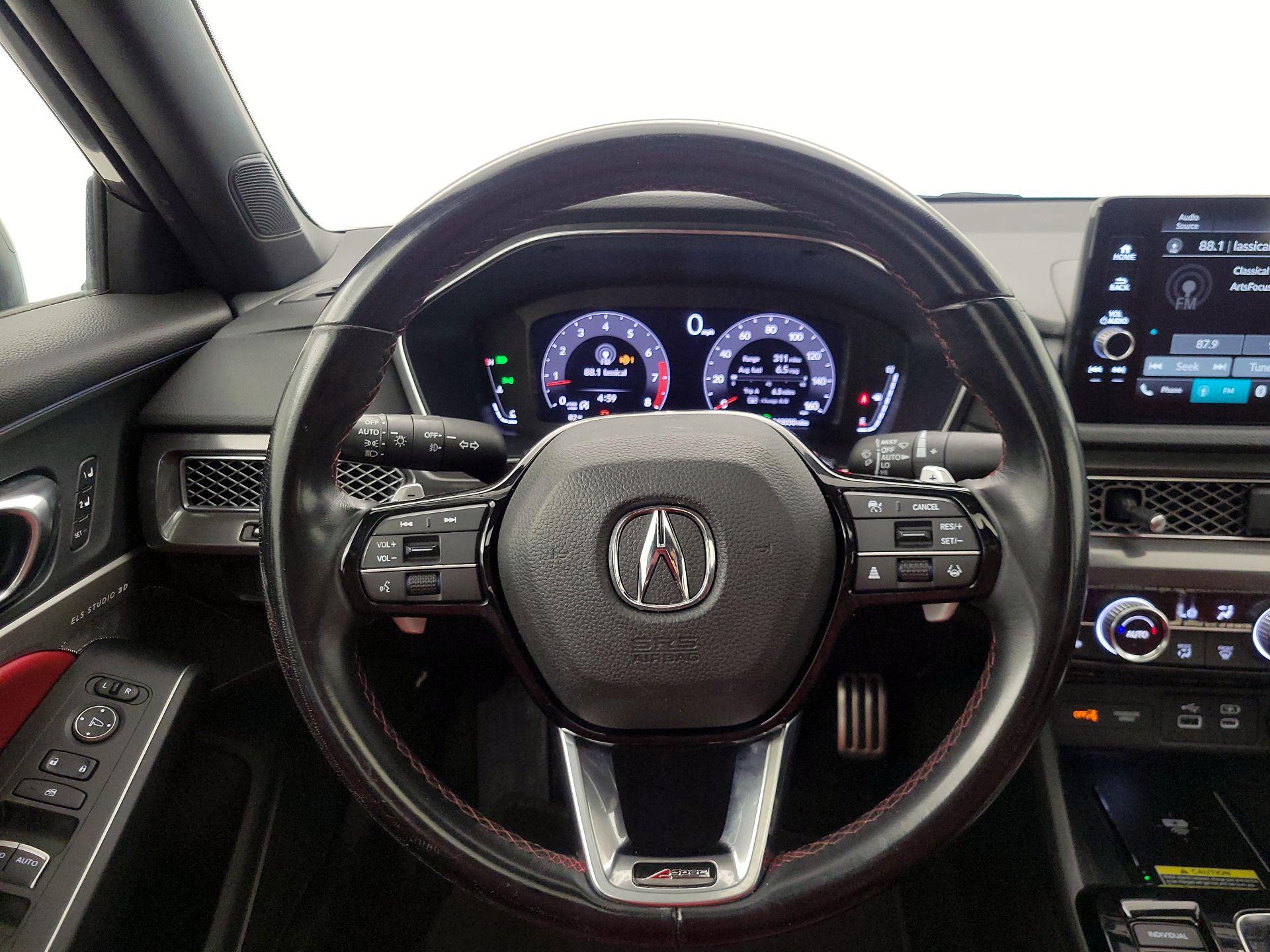 Thumbnail: 2023 Acura Integra - 10