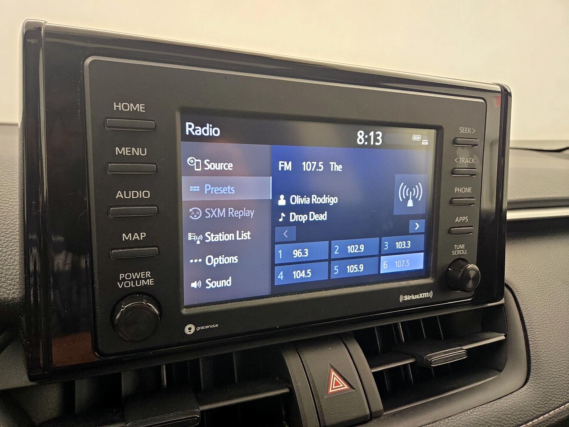 Thumbnail: 2021 Toyota RAV4 - 15