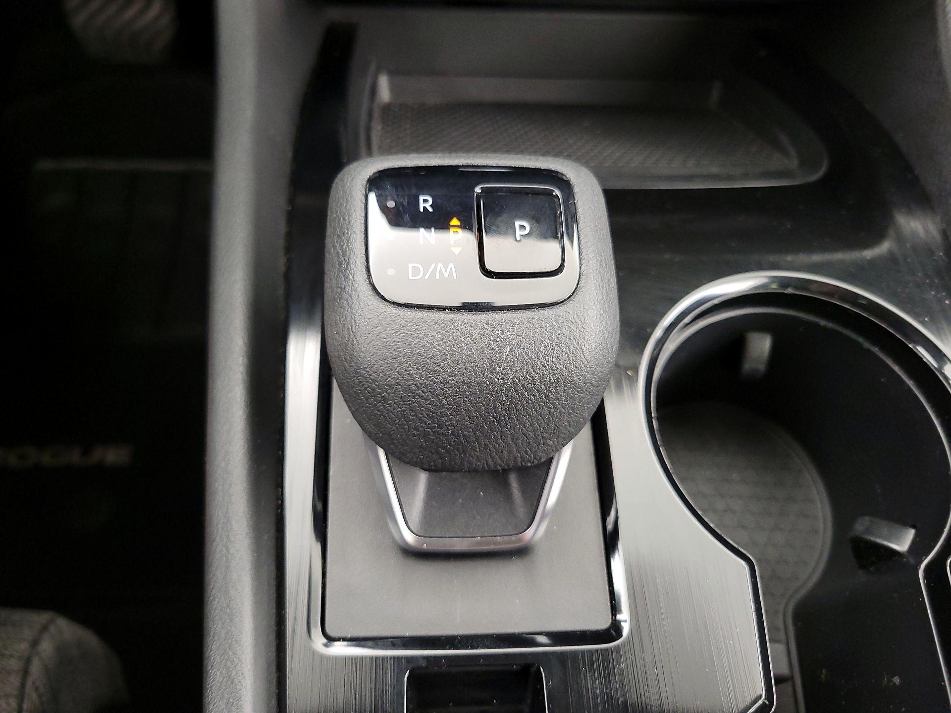 Thumbnail: 2023 Nissan Rogue - 17