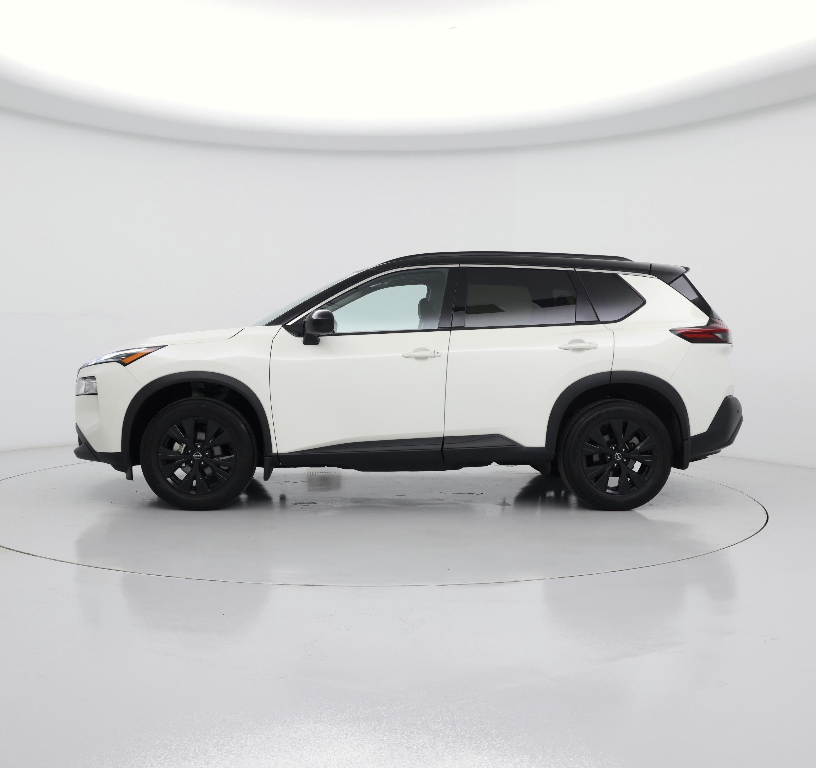 Thumbnail: 2023 Nissan Rogue - 3