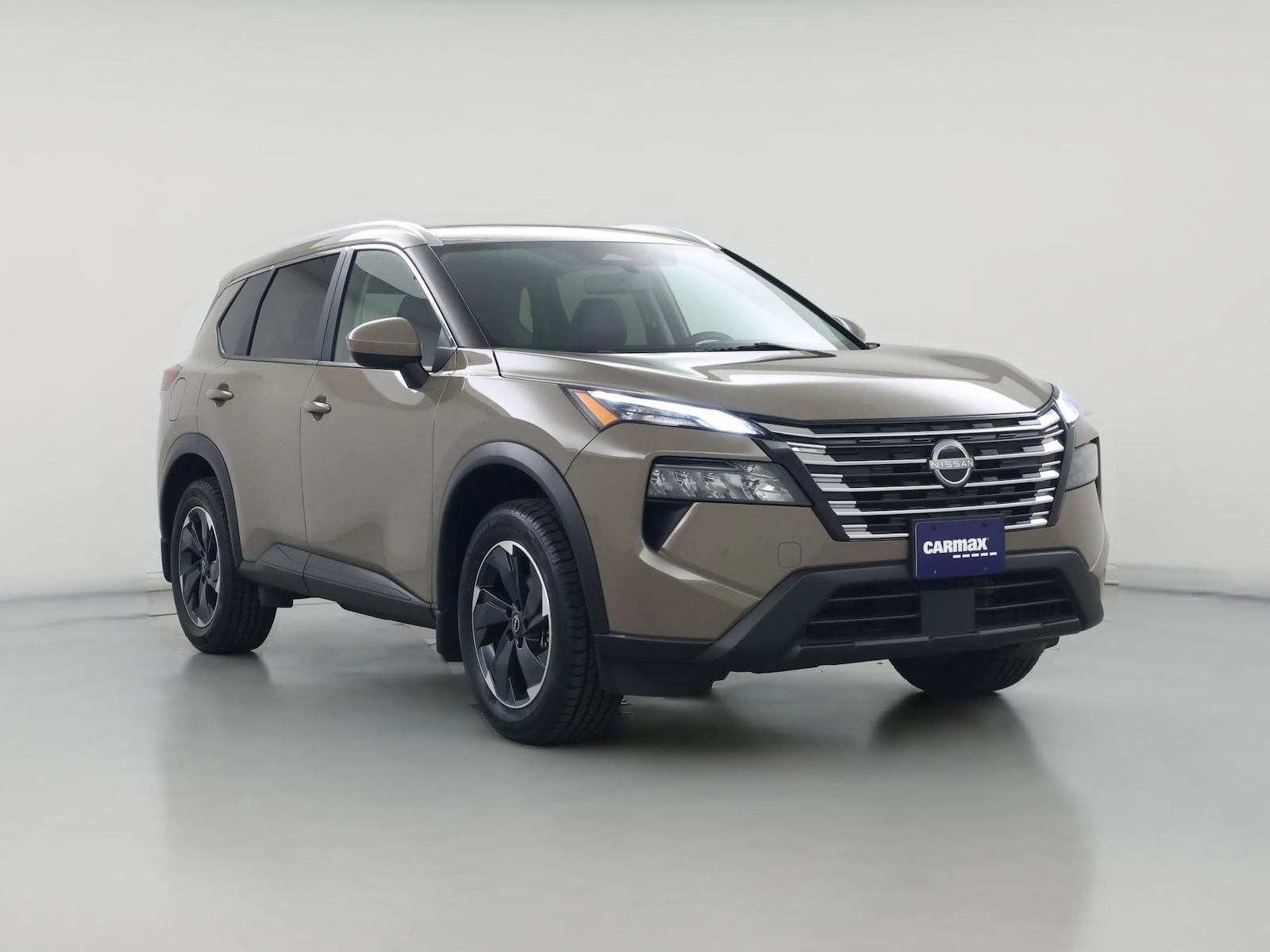 2024 Nissan Rogue SV - Photo 1