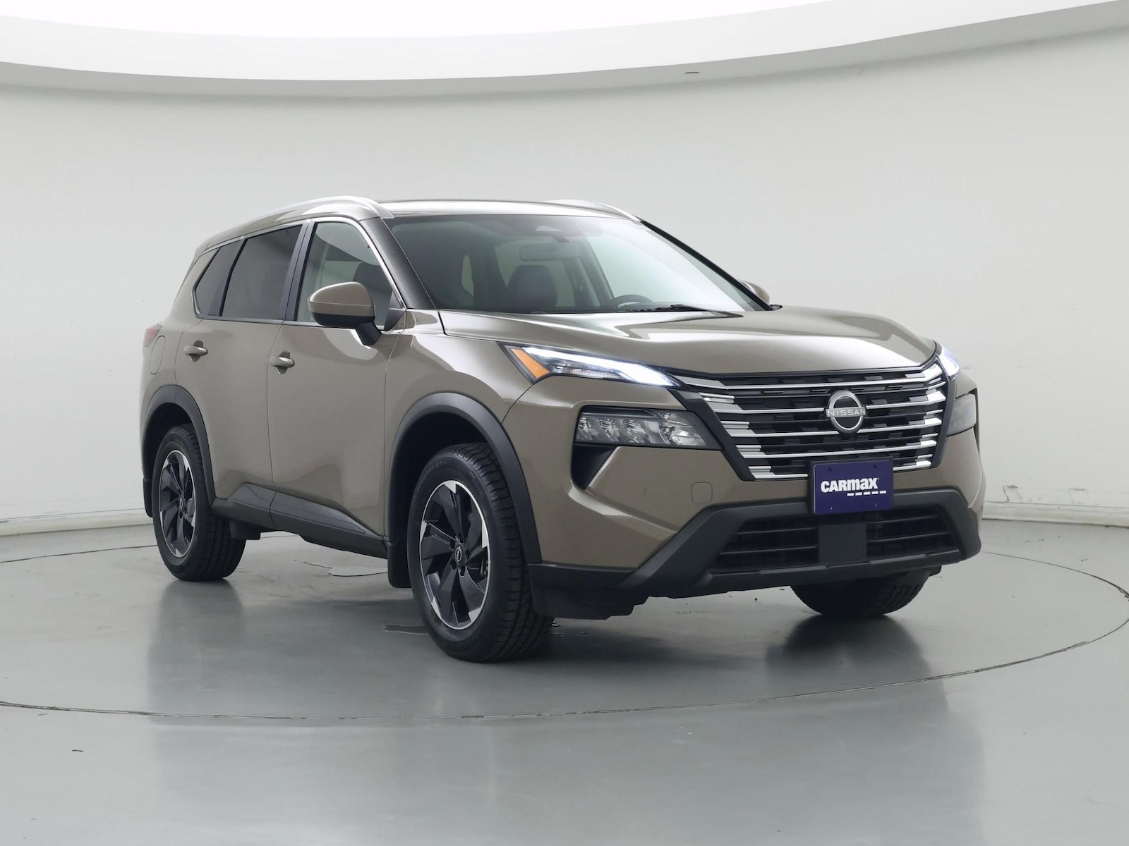 2024 Nissan Rogue SV - Photo 2