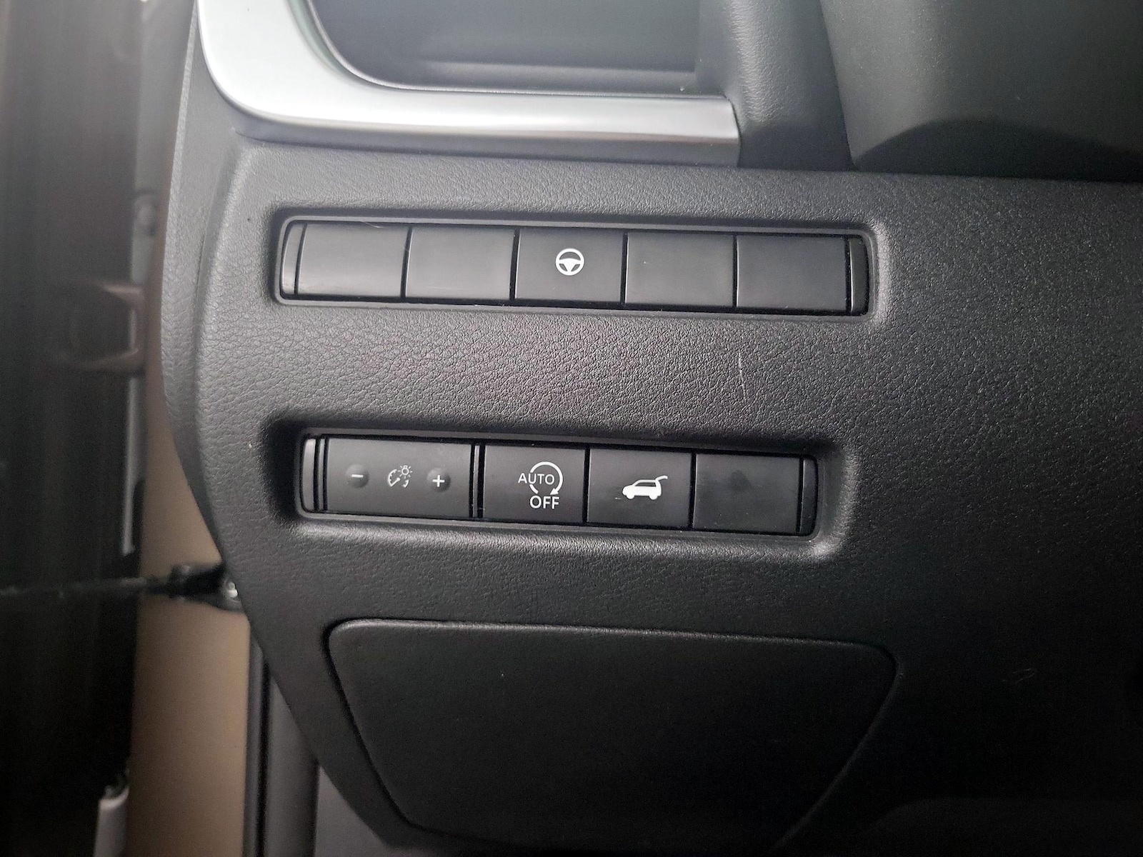 2024 Nissan Rogue SV - Photo 14