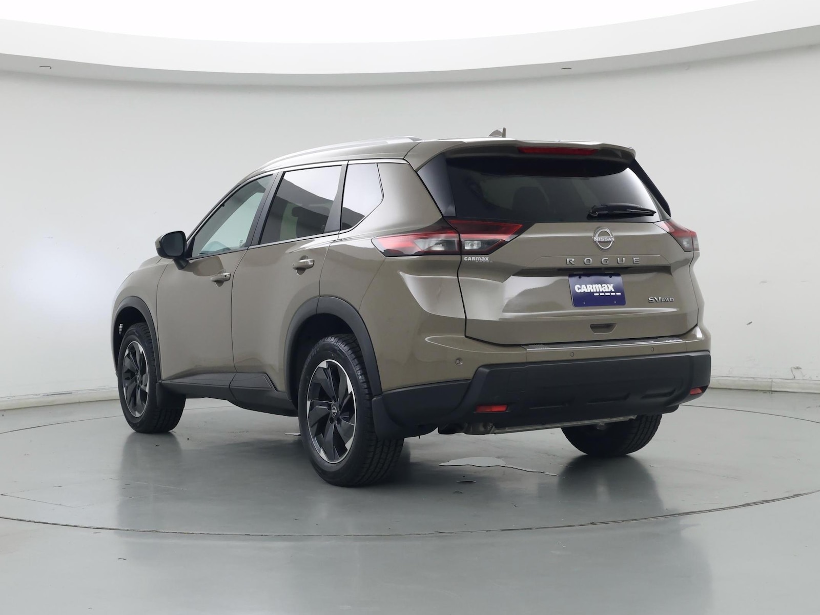 2024 Nissan Rogue SV - Photo 3