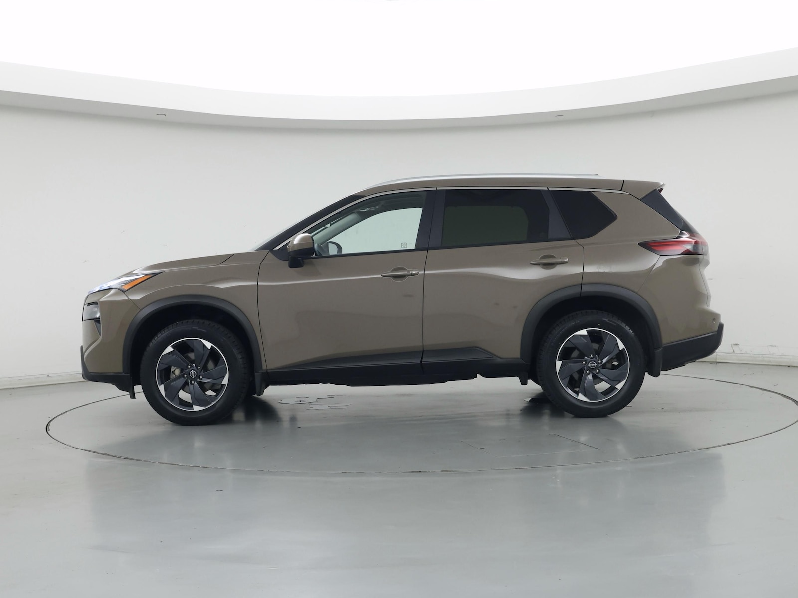 2024 Nissan Rogue SV - Photo 4