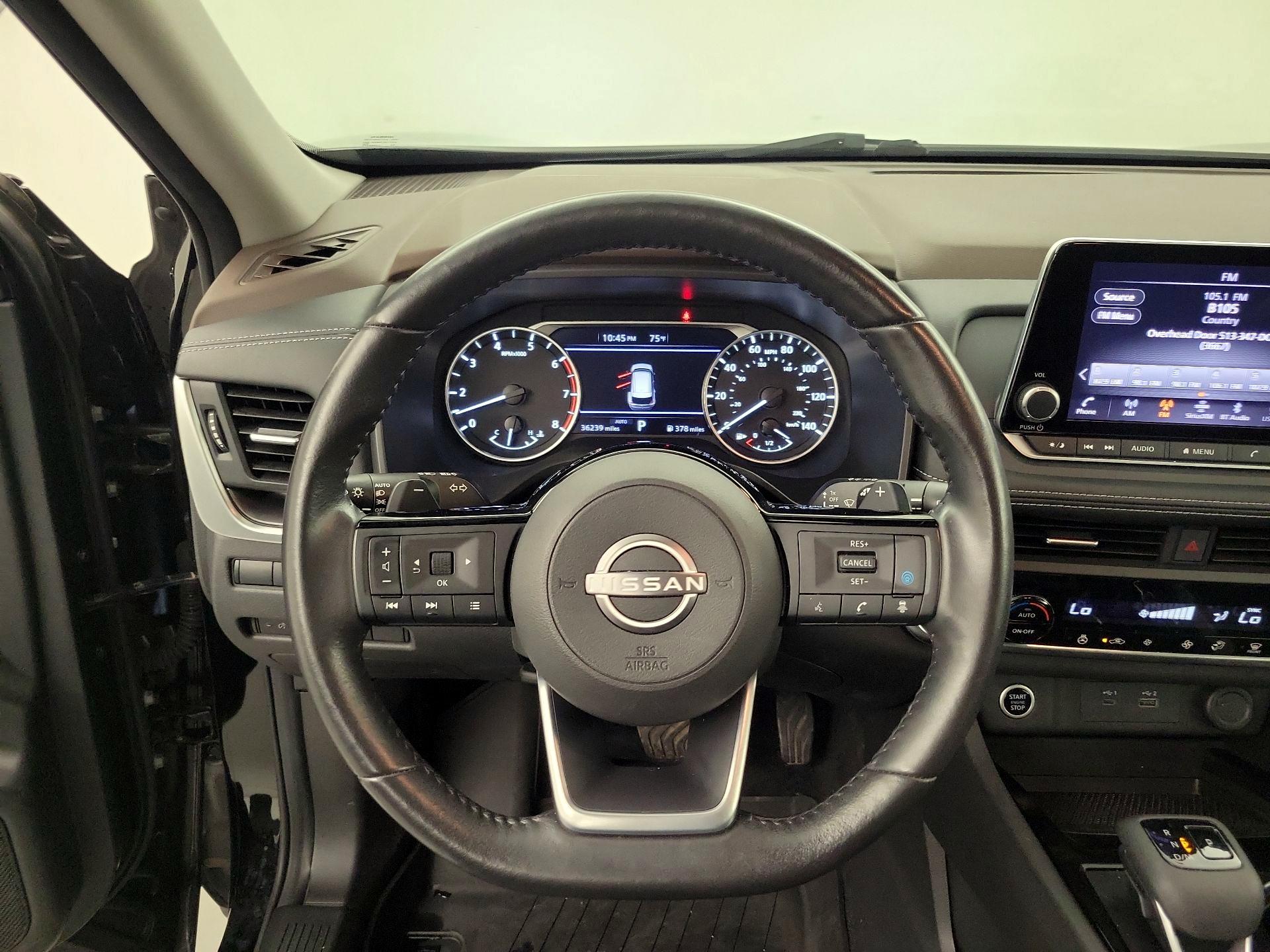 Thumbnail: 2023 Nissan Rogue - 10