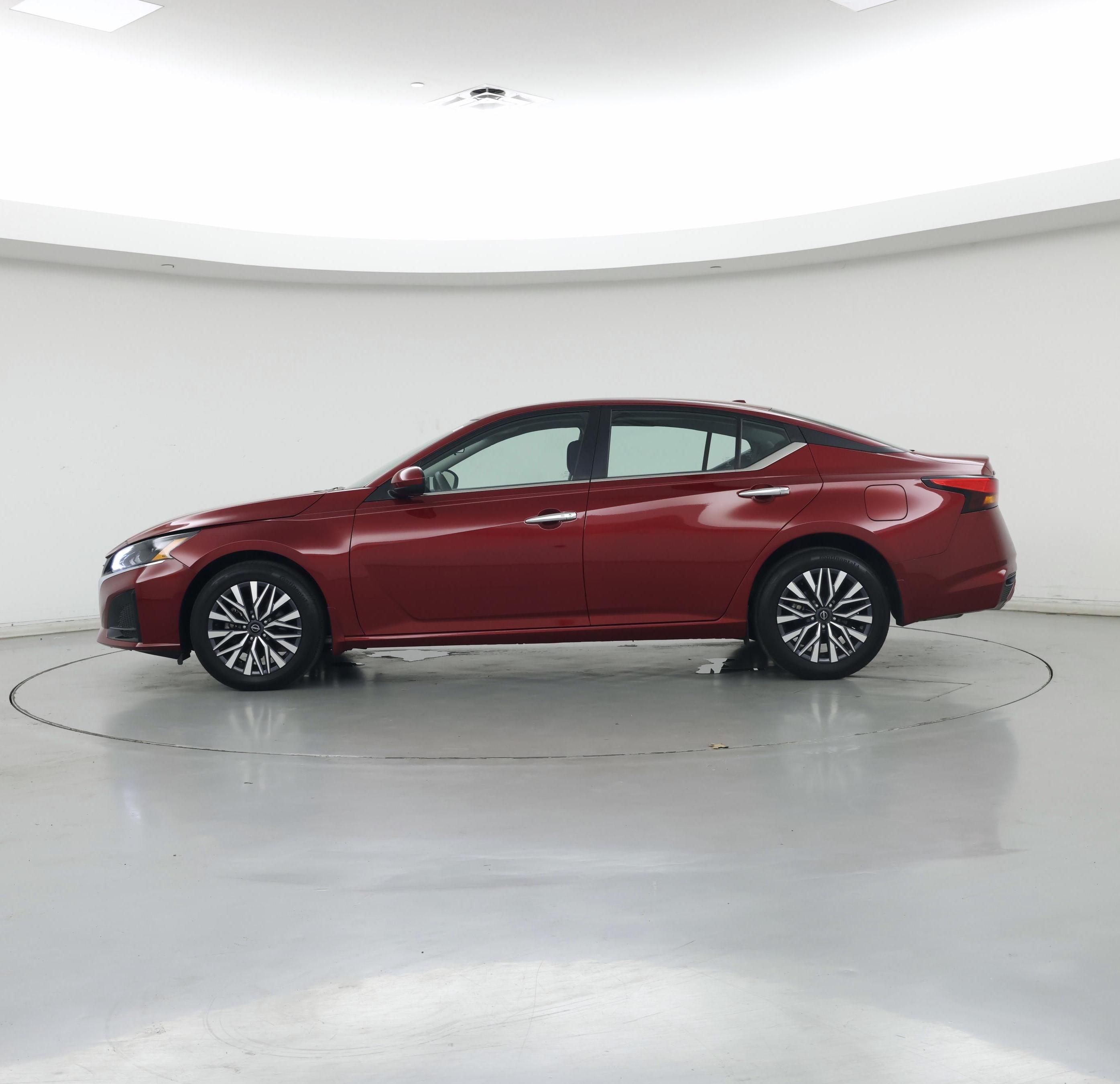 Thumbnail: 2024 Nissan Altima - 3