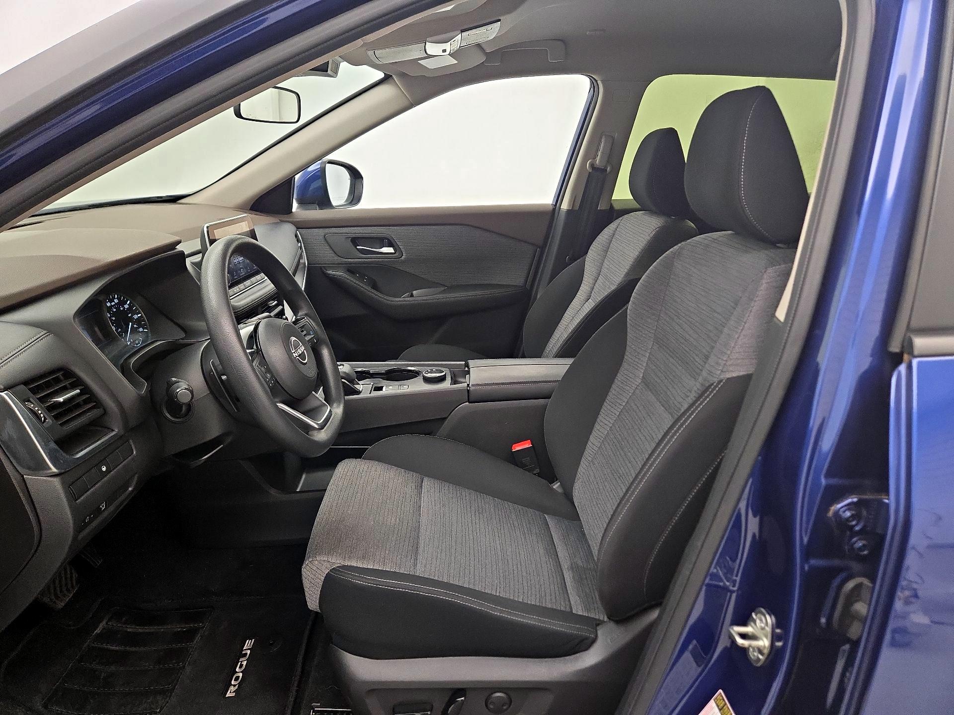 Thumbnail: 2023 Nissan Rogue - 11
