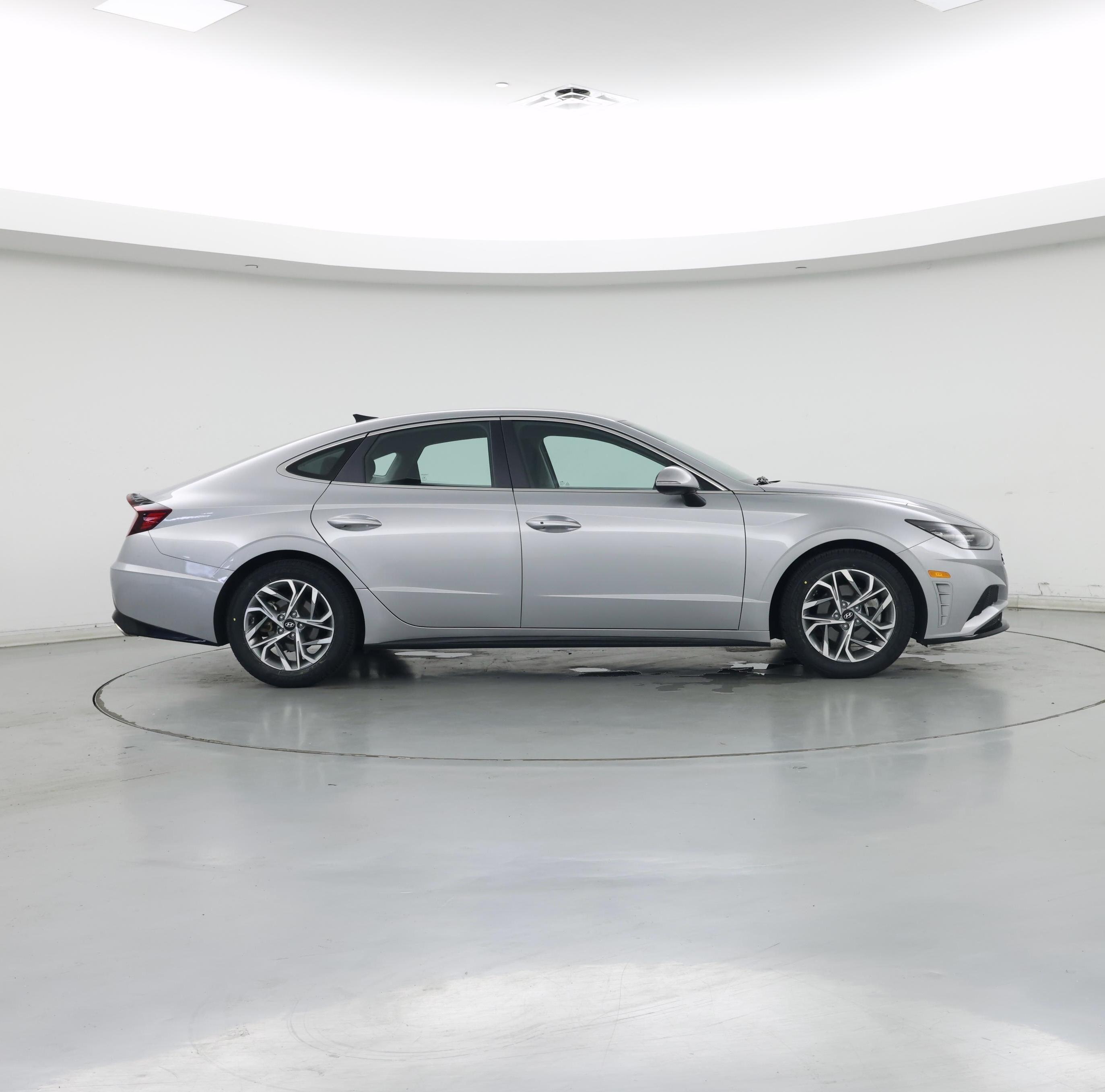 Thumbnail: 2023 Hyundai Sonata - 7