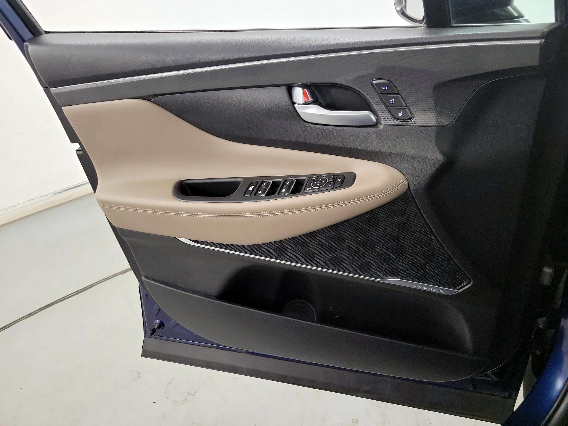 Thumbnail: 2023 Hyundai Santa Fe - 12