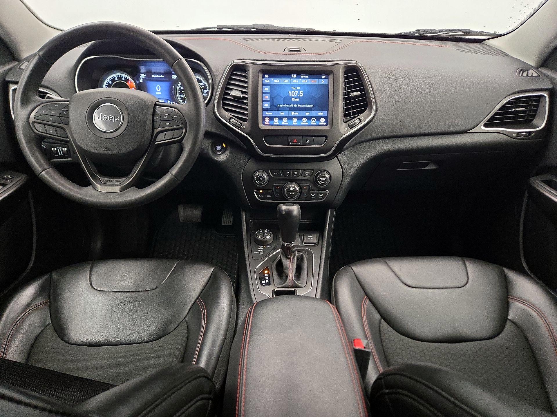 Thumbnail: 2022 Jeep Cherokee - 9