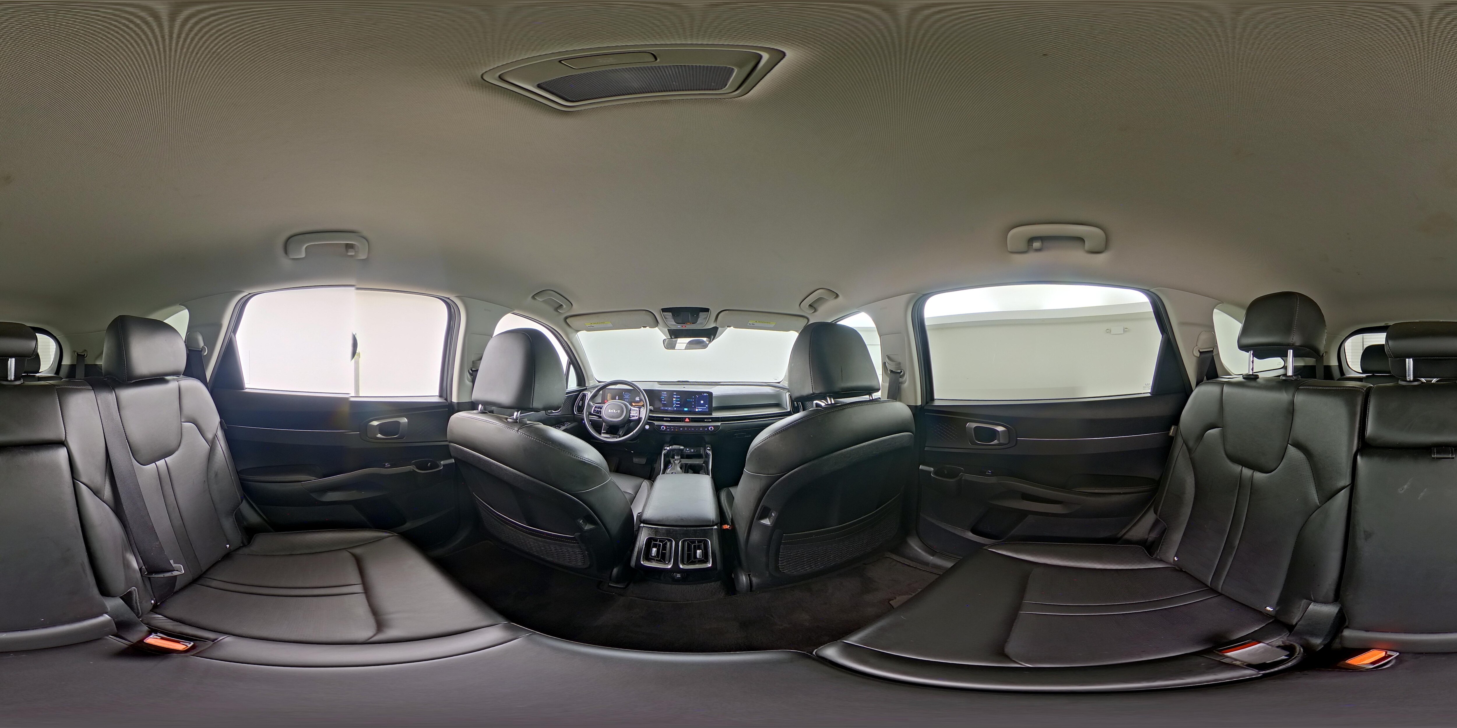2024 Kia Sorento S - Photo 25
